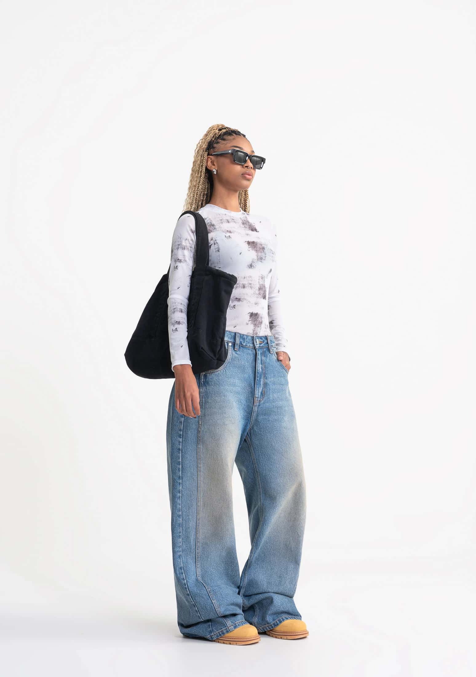 Rustic Long-sleeve mesh tee