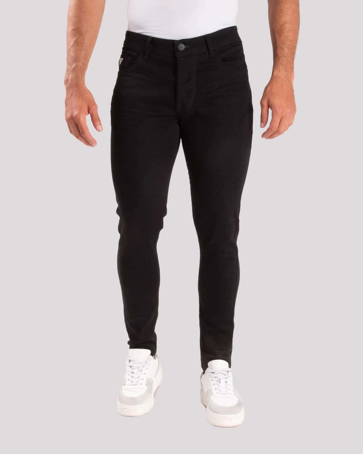 Jean negro para hombre