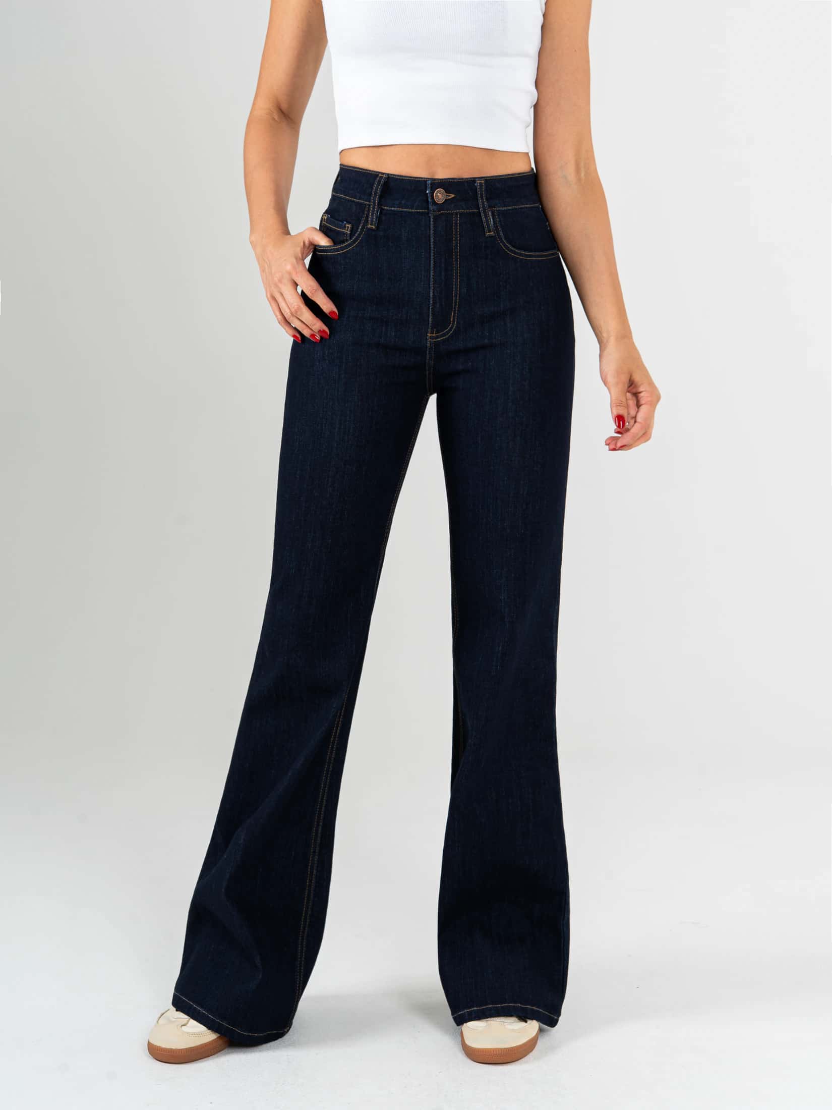 Ref: 065687 Jean flare stretch, bota ancha, tiro alto, tono azul oscuro.