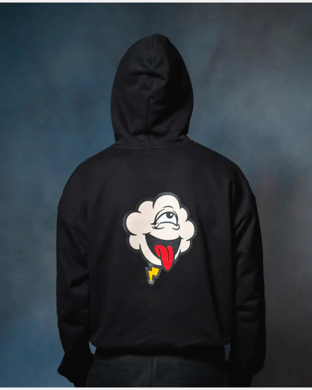 HOODIE NUBE NEGRO BOXY FIT - miniatura 3