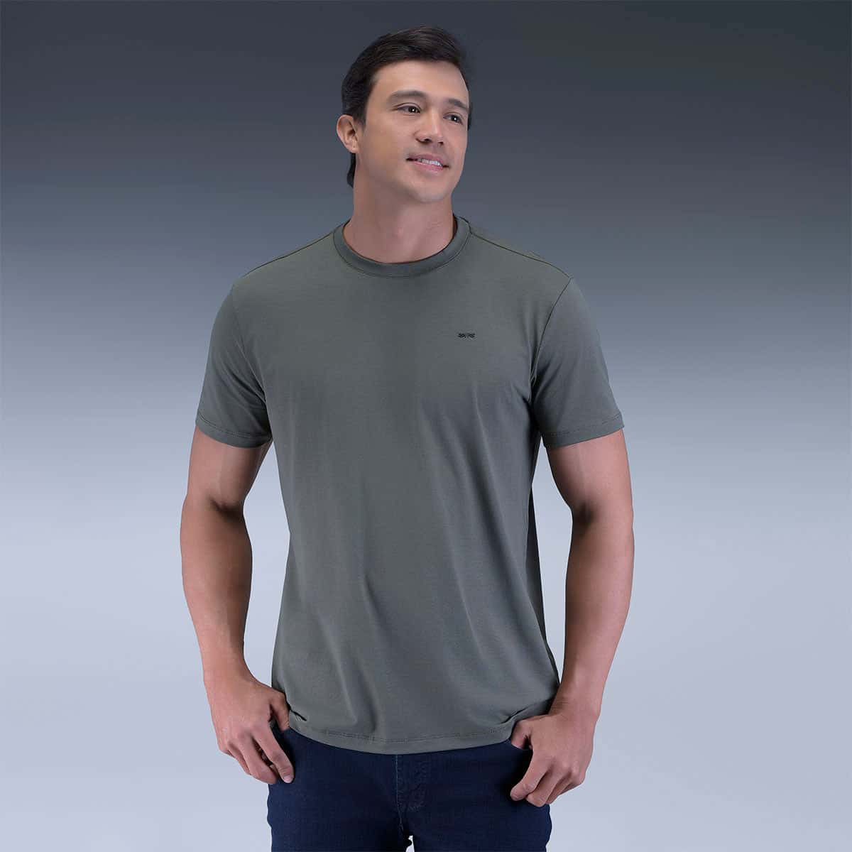 Camiseta Verde Básica
