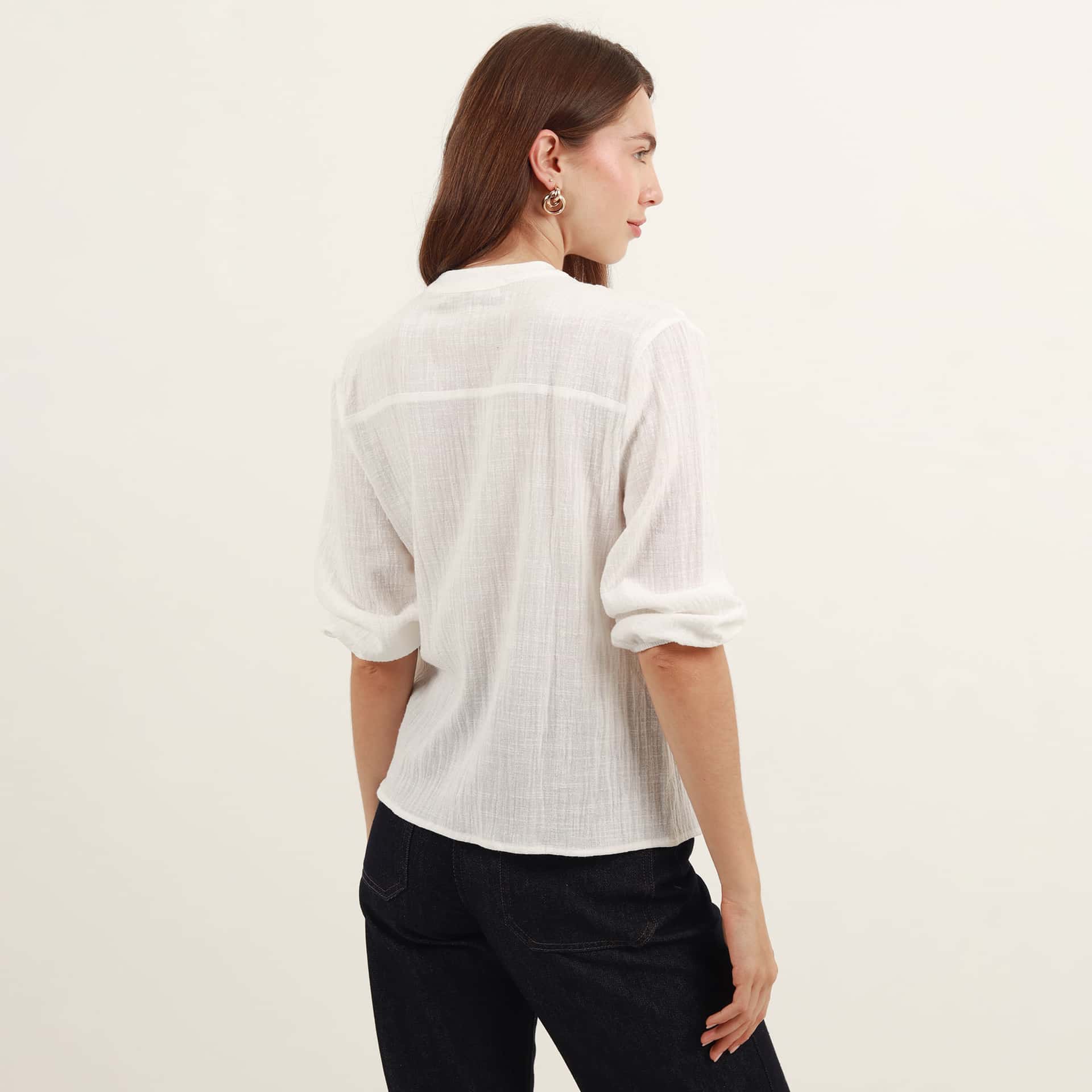 Blusa abierta cuello nerú manga 3/4 con alforzas - miniatura 5