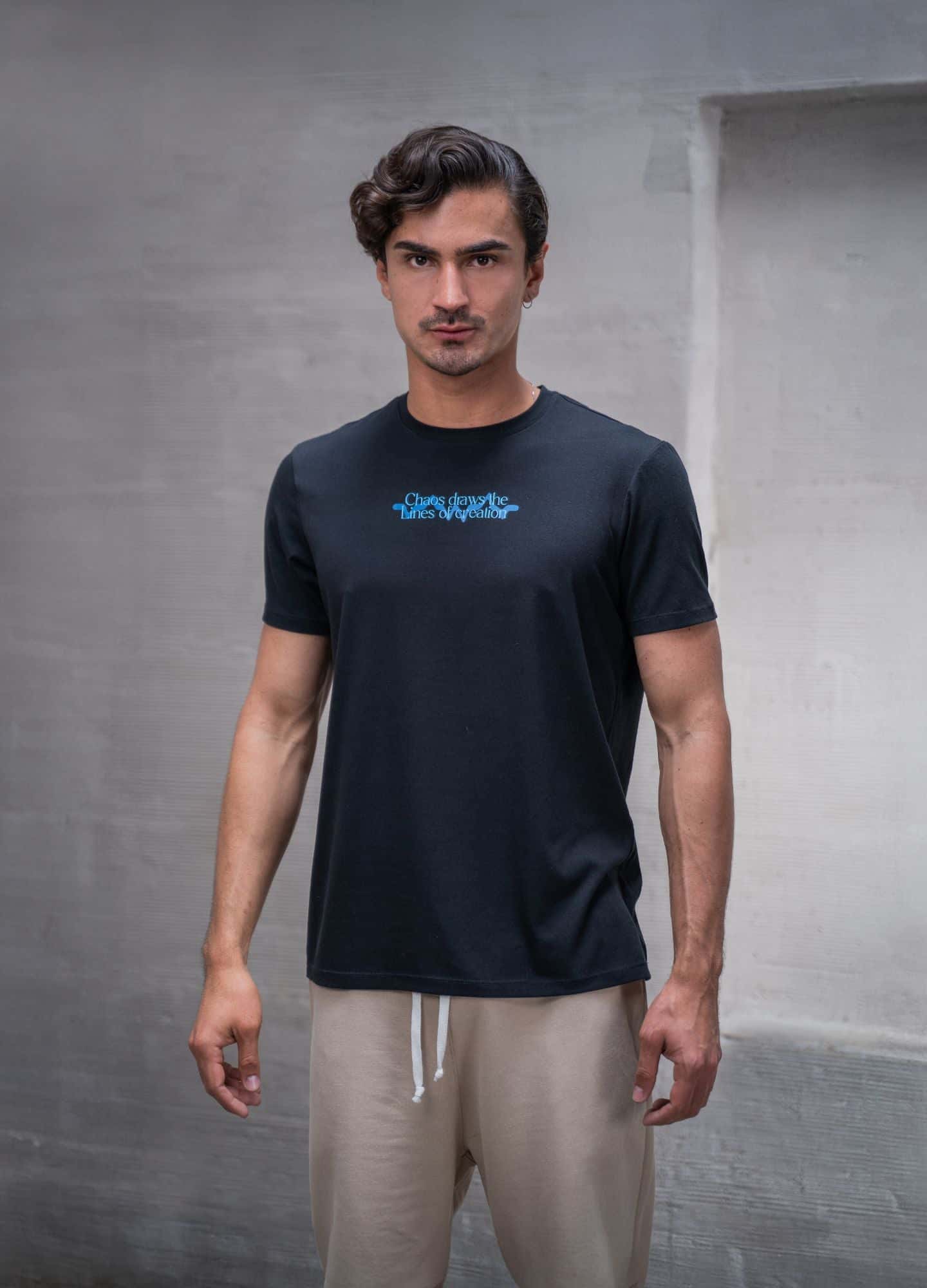 Camiseta Lines – Negro