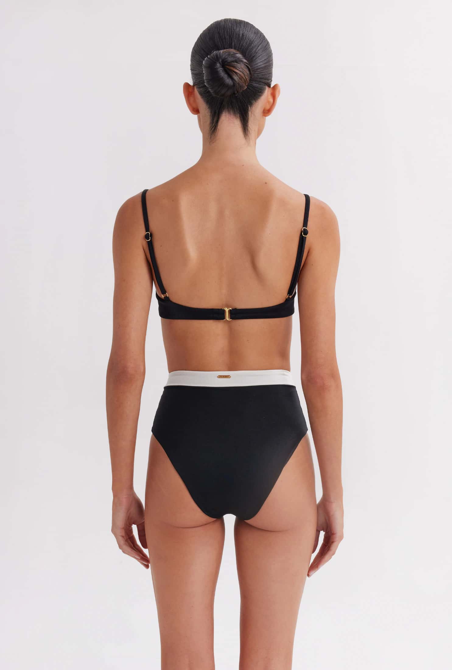 Top de Bikini Hana Black - miniatura 2