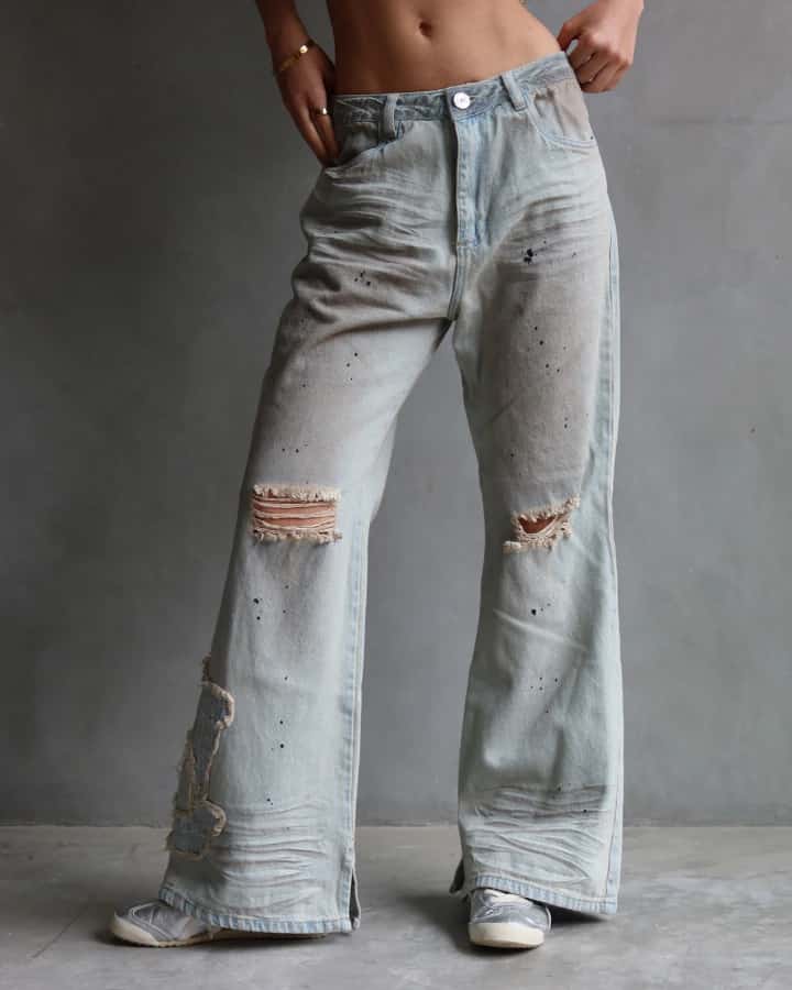 JEAN FLARE ICE WASH EMBROIDERY CON ROTOS
