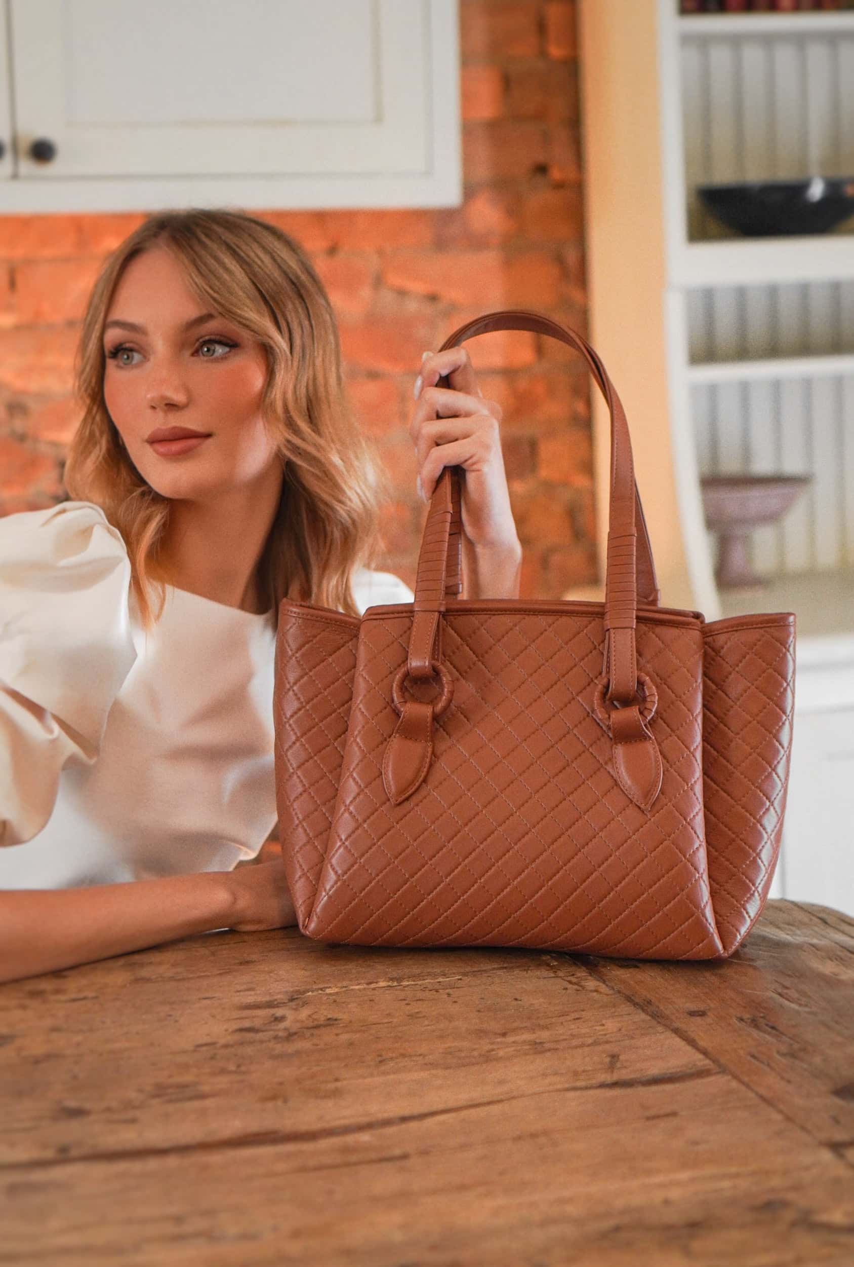 Tulip Tote, Brandy