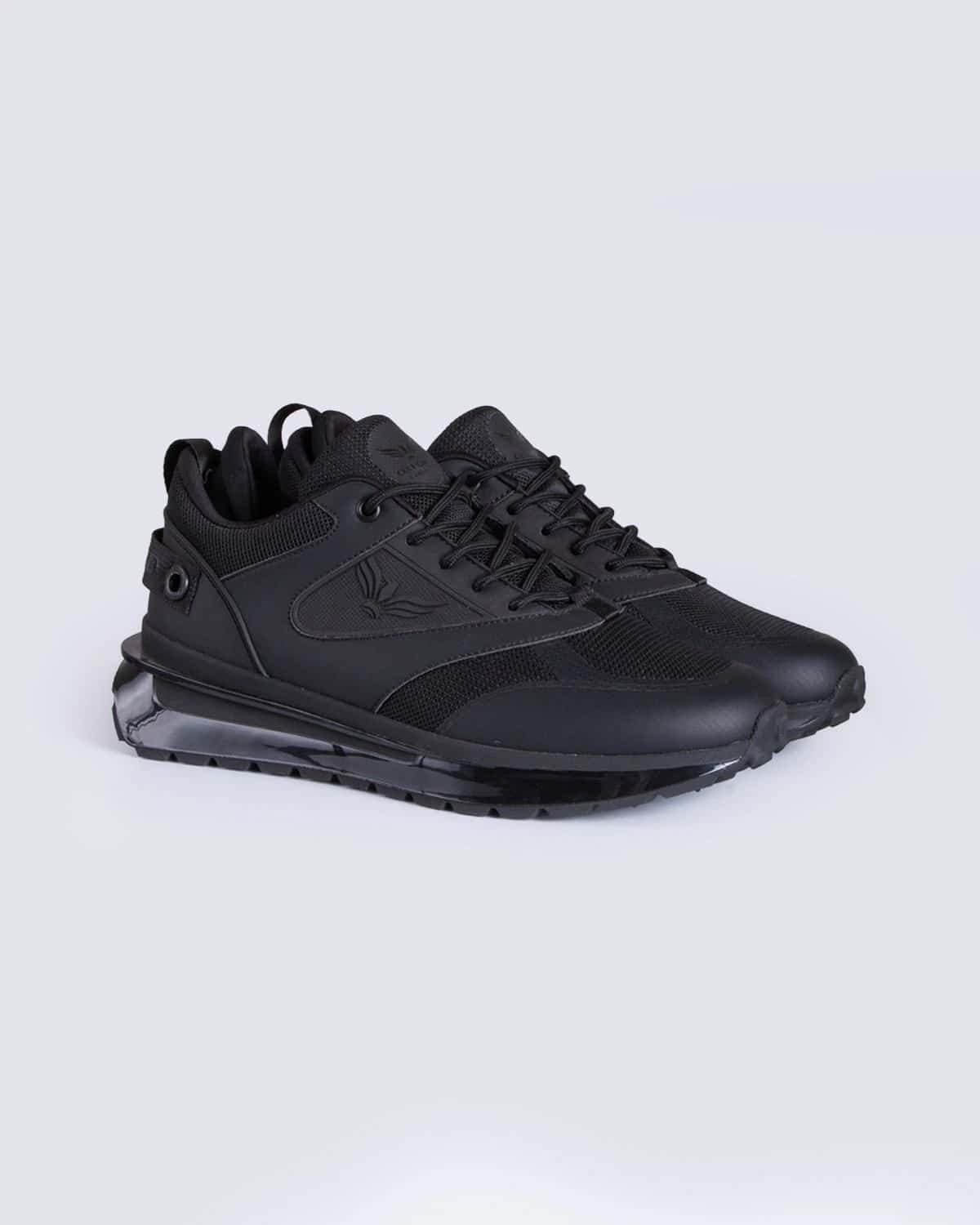 Calzado negro para hombre