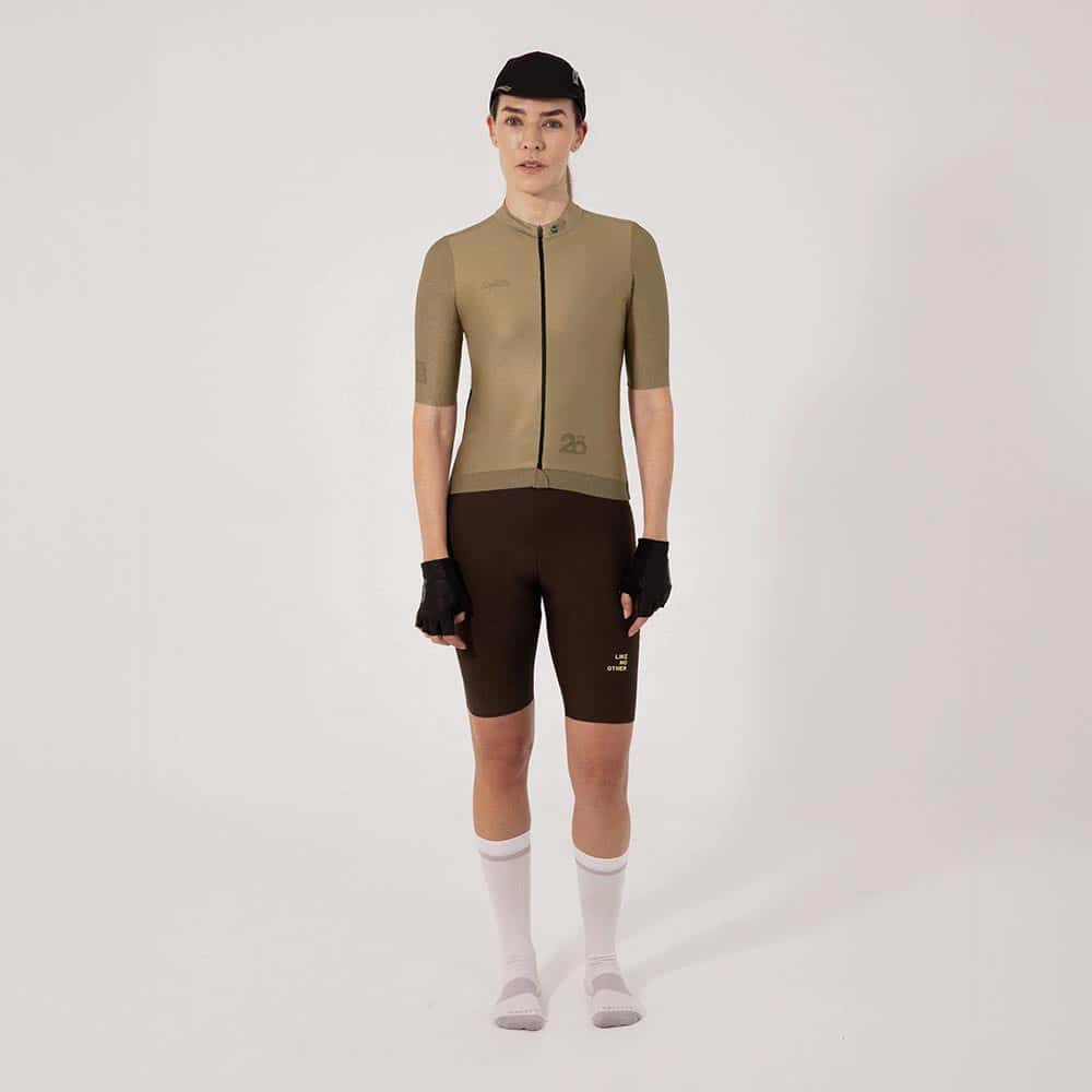 CAMISA CICLISMO MANGA CORTA ESSENTIAL GOLD PARA MUJER
