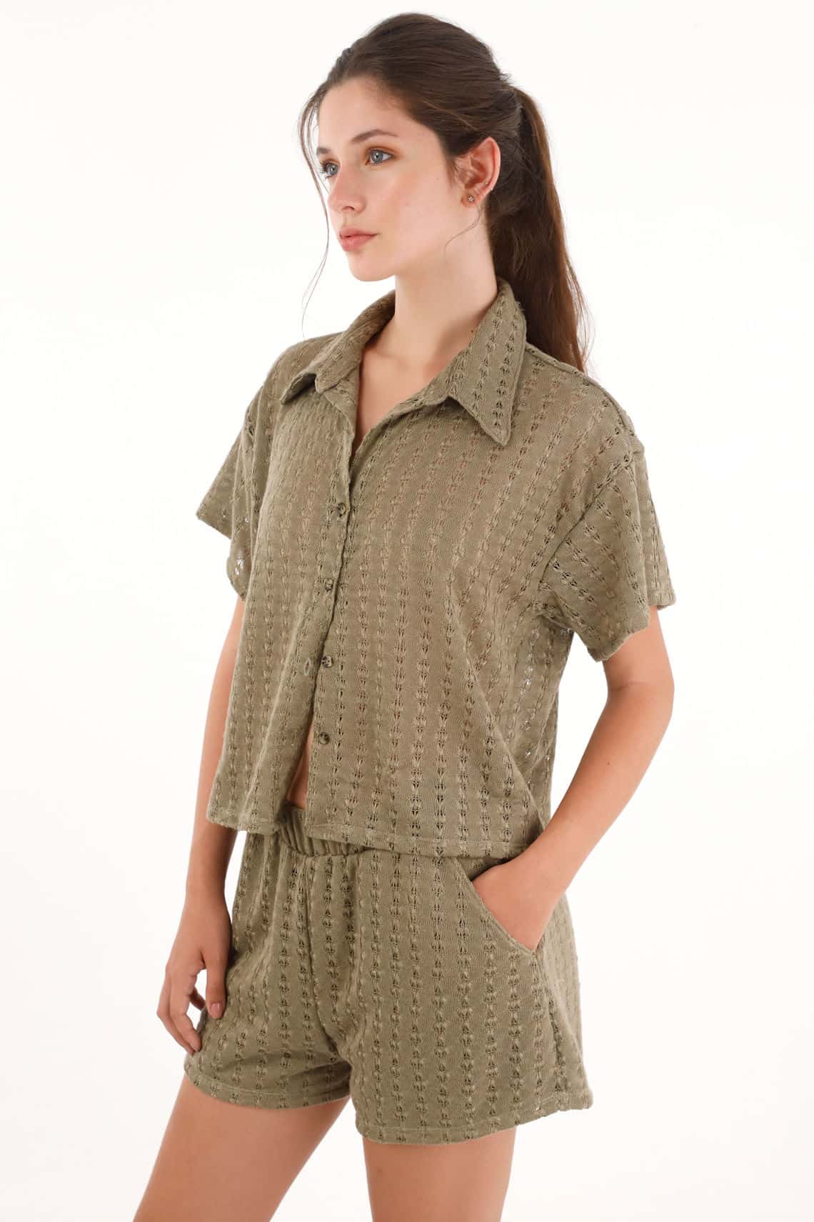 Camisa tejida manga corta verde para mujer