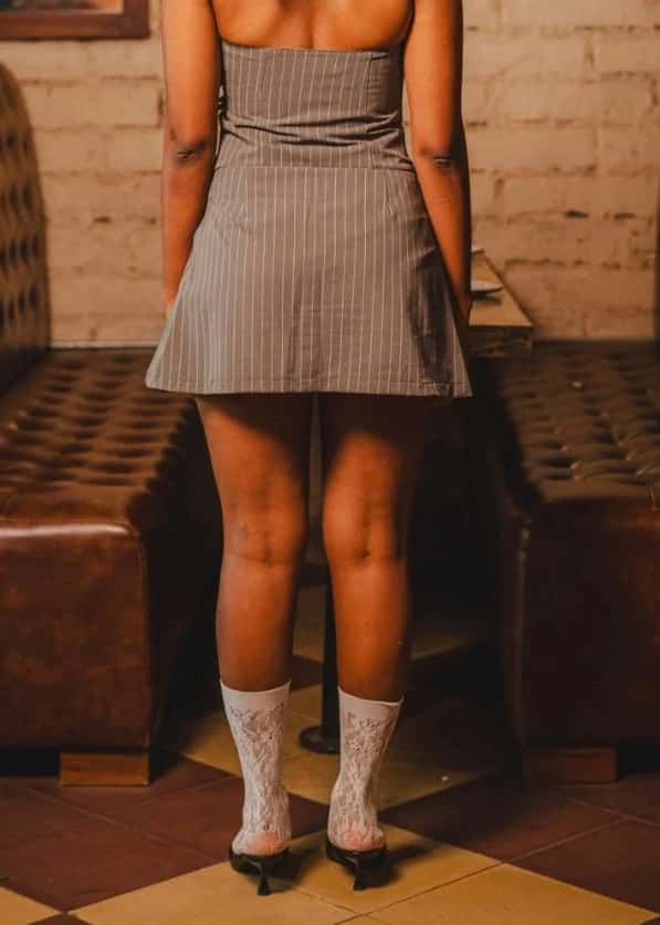 HAZY MINI SKIRT GRIS - miniatura 4