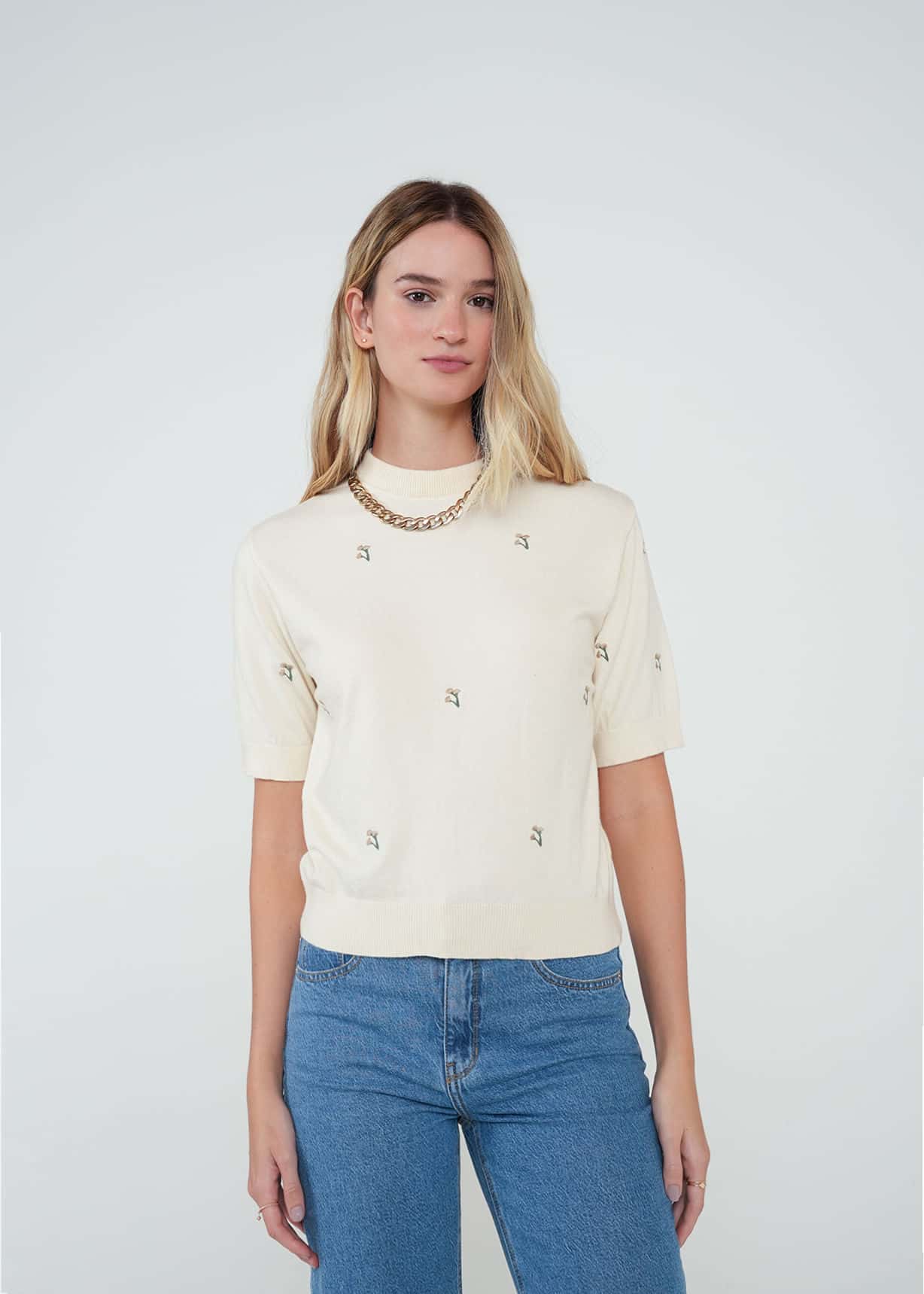 Camiseta tejida con mini flores