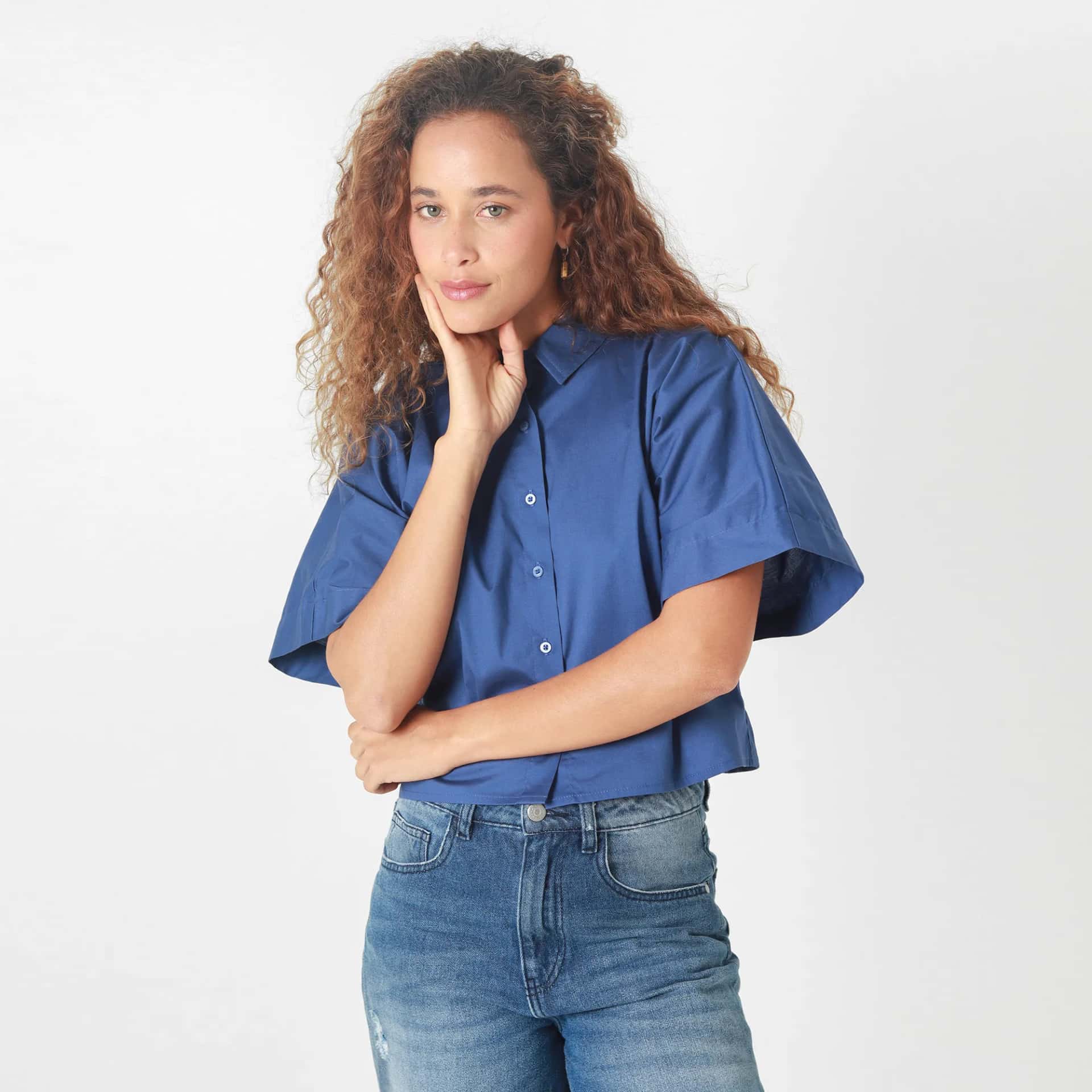 Blusa Cuello Camisero Manga Corta