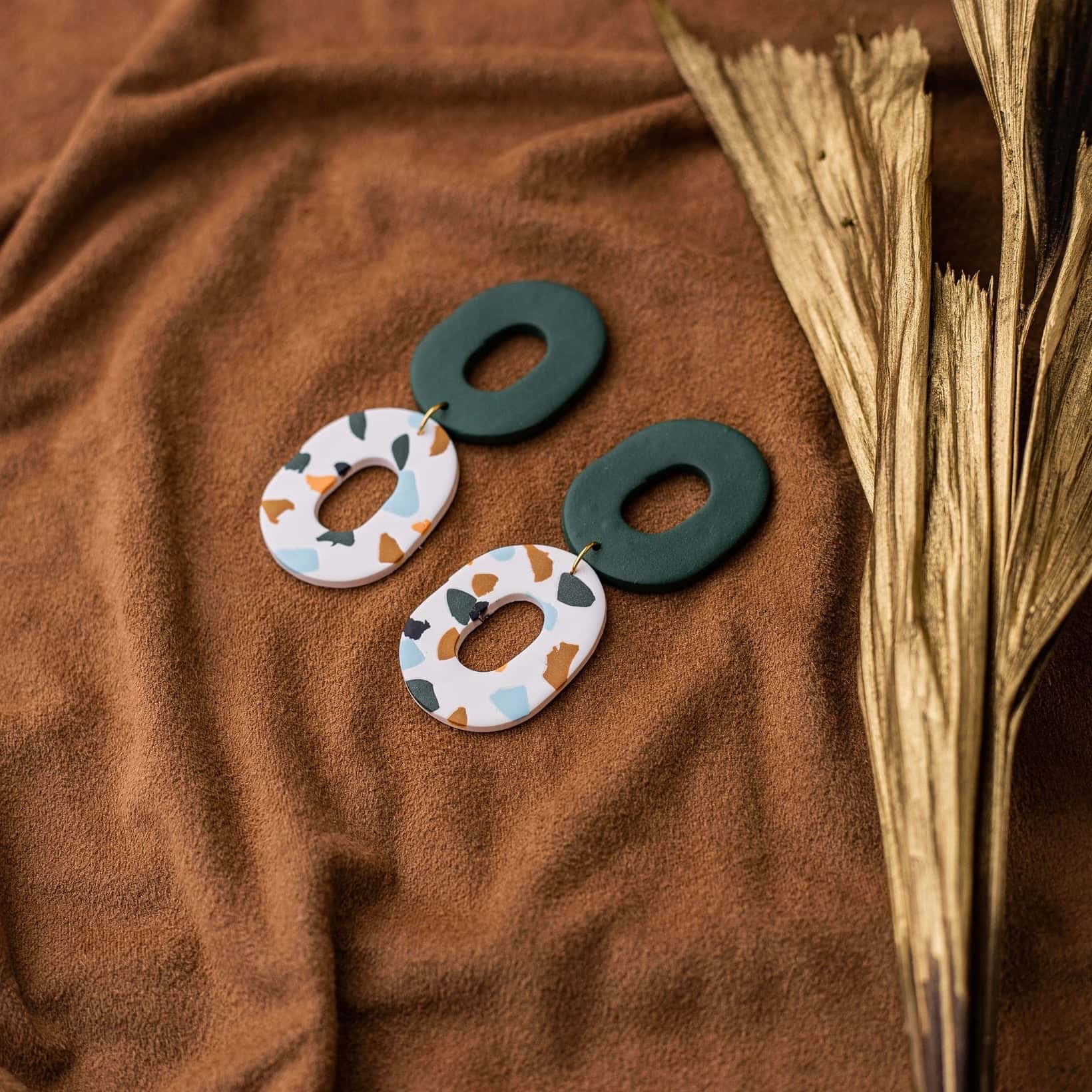 Aretes Ángela
