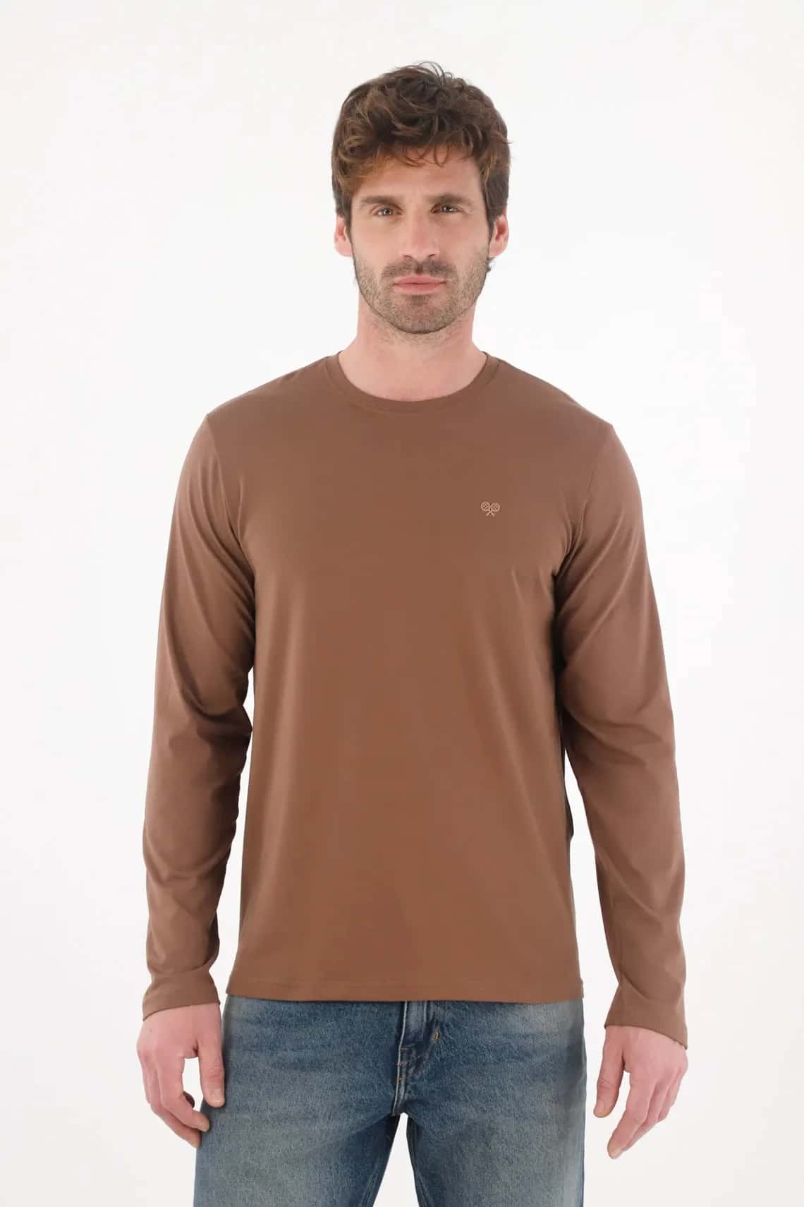 Camiseta manga larga café para hombre
