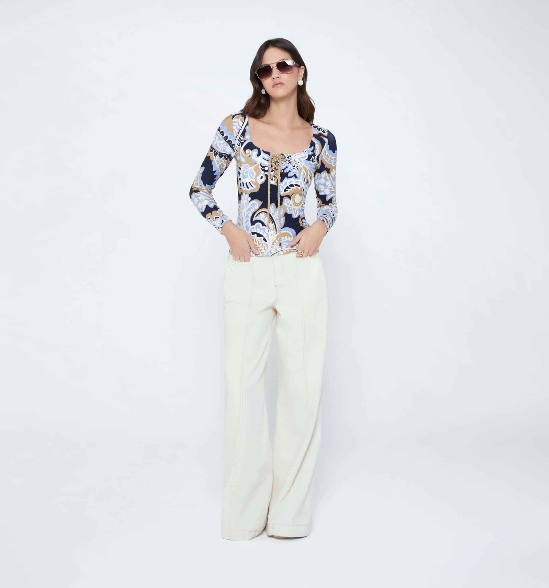 Blusa  escote cuadrado