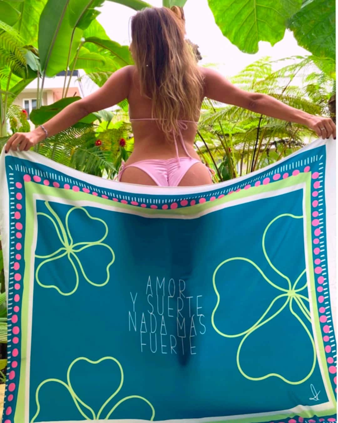 Pareo “Amor y suerte”