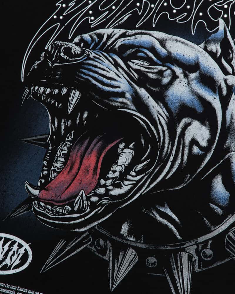 Camiseta Negra Oversize Iron Fang - miniatura 3