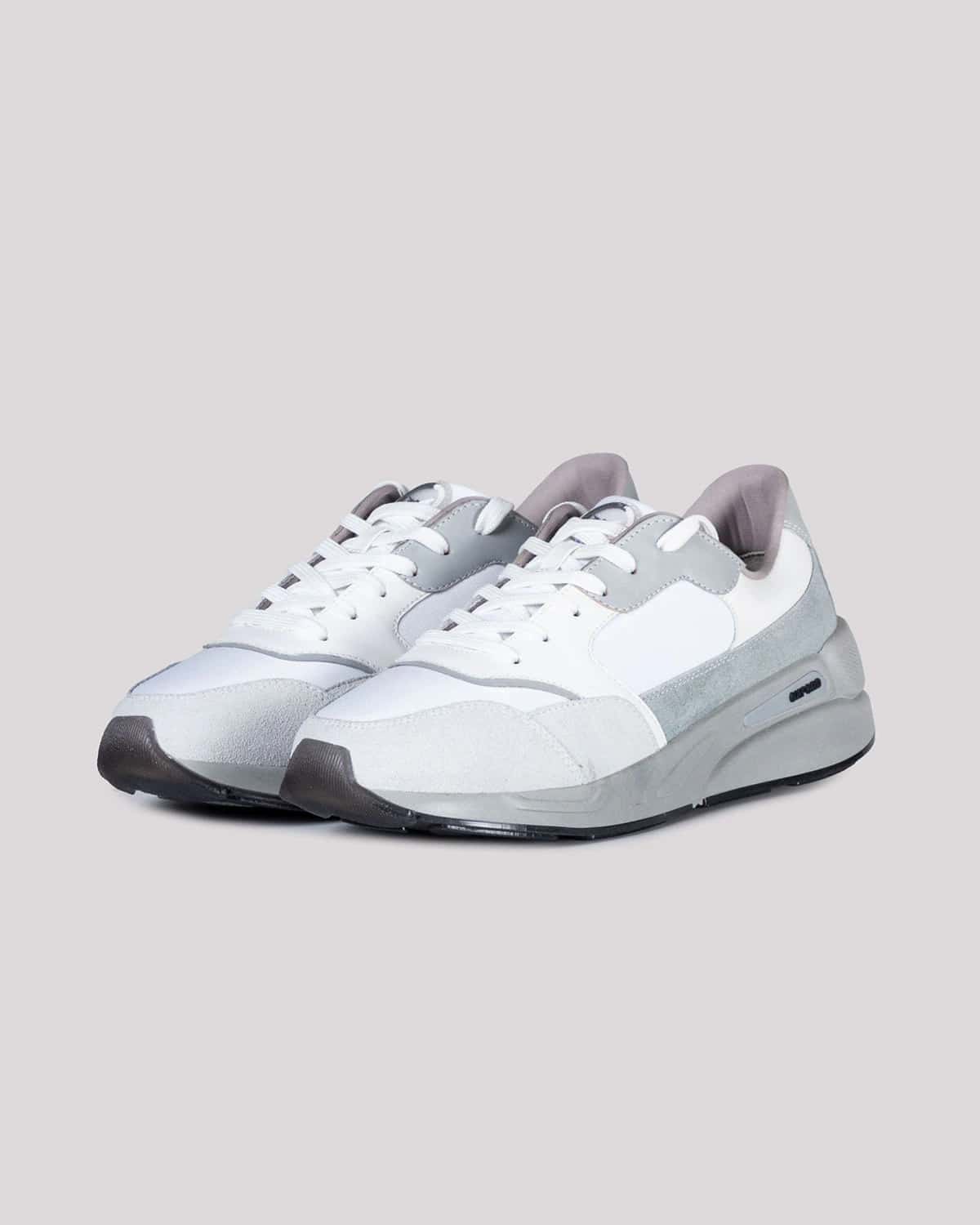 Calzado blanco para hombre