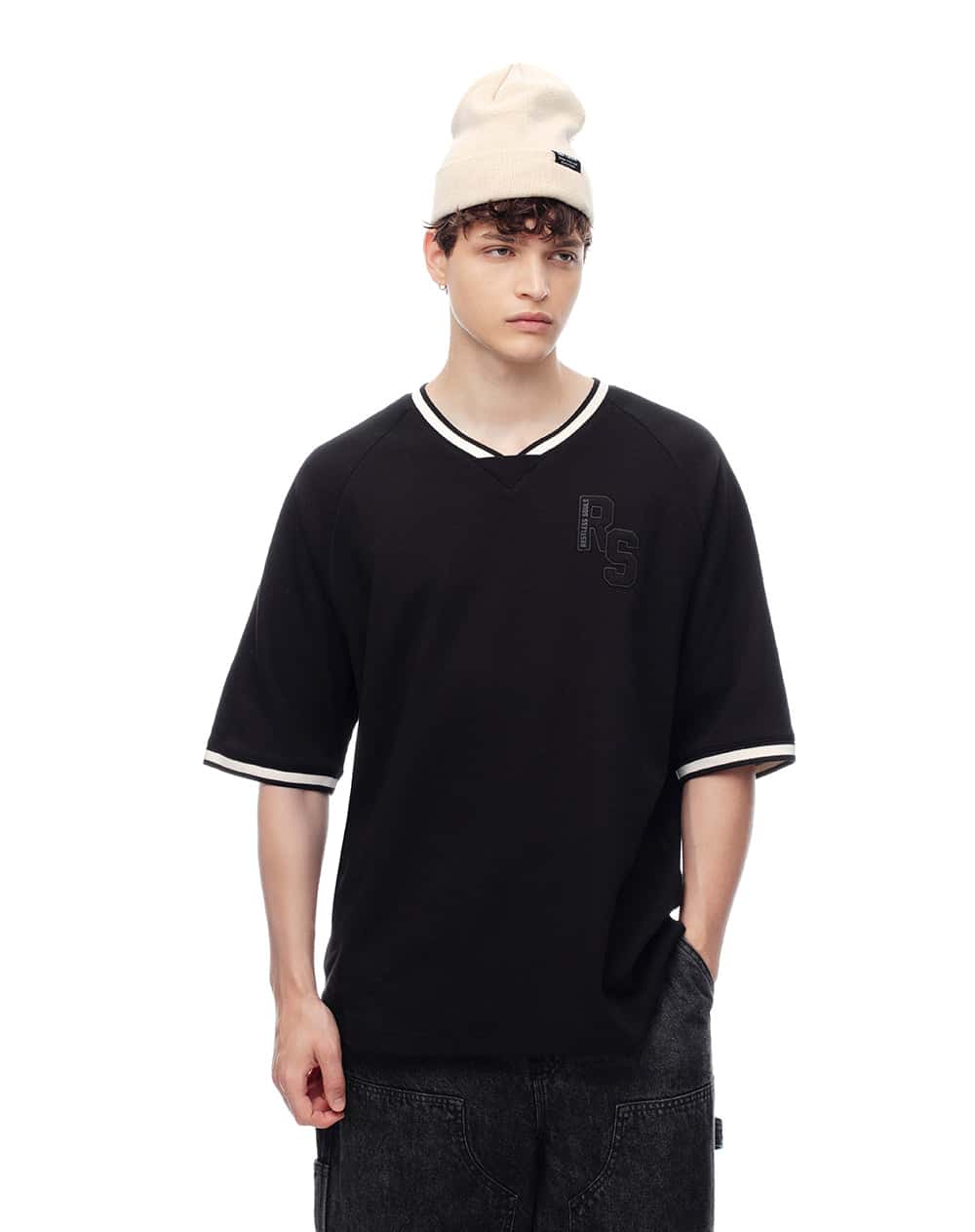 Camiseta regular algodón negra bordada hombre