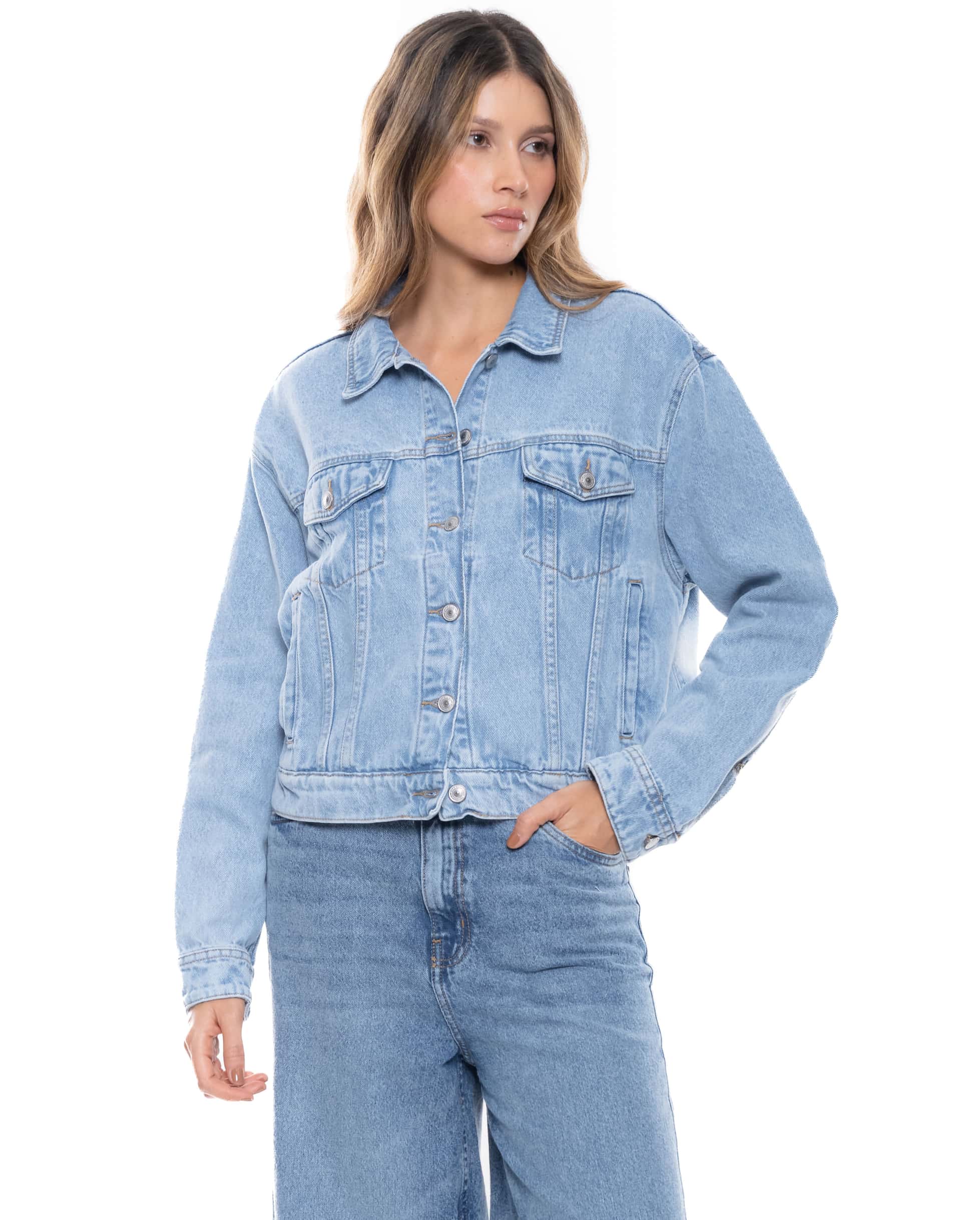 Chaqueta Trucker Denim Básica Tono Claro