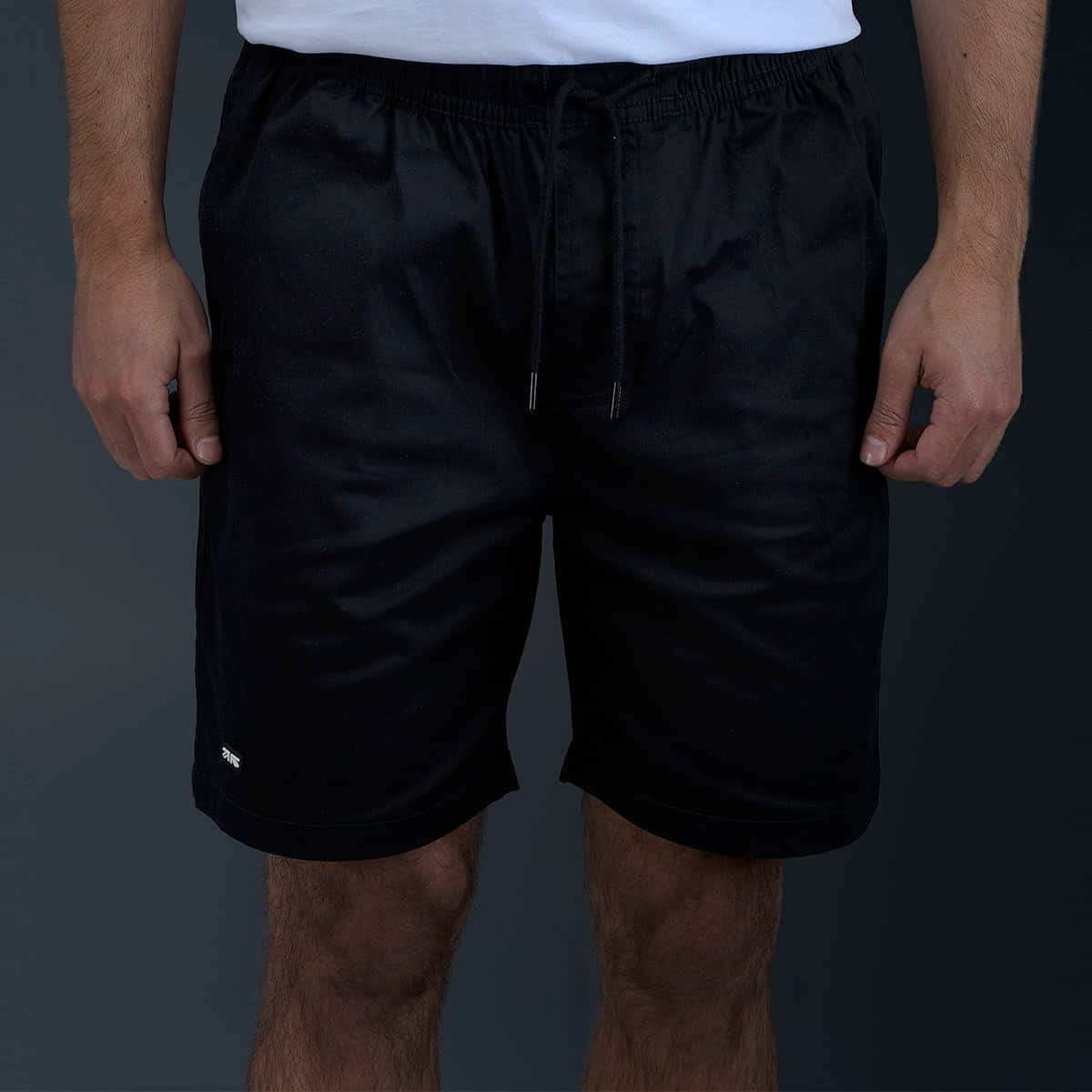 Pantaloneta Negra Casual