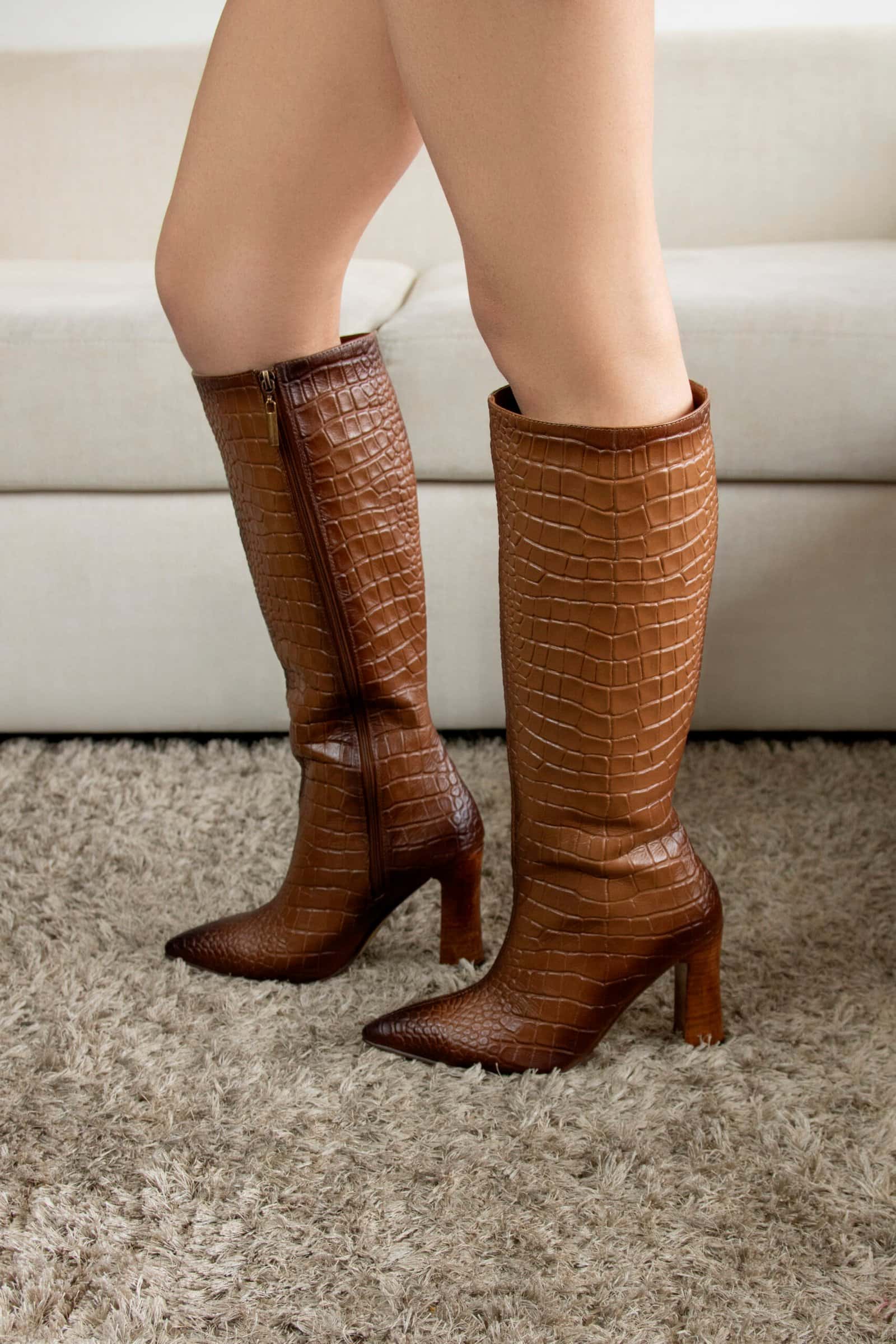 Botas repujadas - miniatura 2