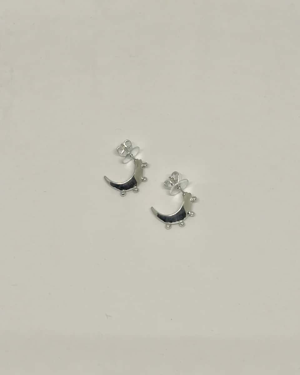 Chiqui Crescent Hoops Silver
