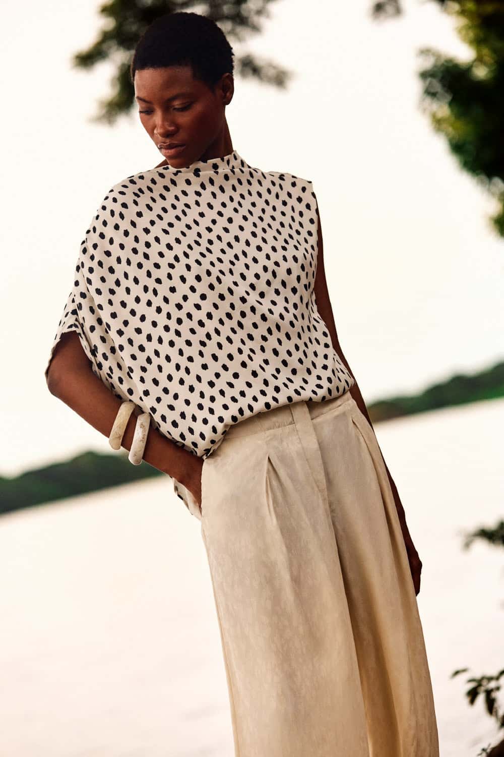 Blusa tibet ivory negro - miniatura 3