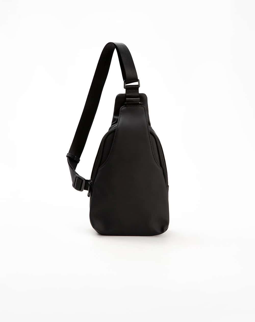 Bolso sling negro hombre