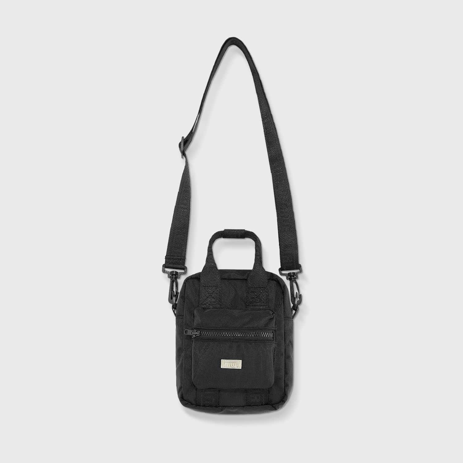 True Classic Crossbody Bag - Black