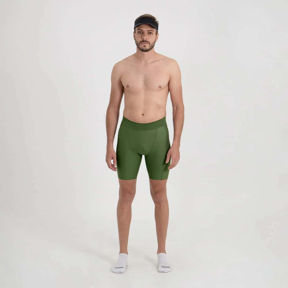 SHORT RUNNING TITÁN OLIVA 2.0 PARA HOMBRE