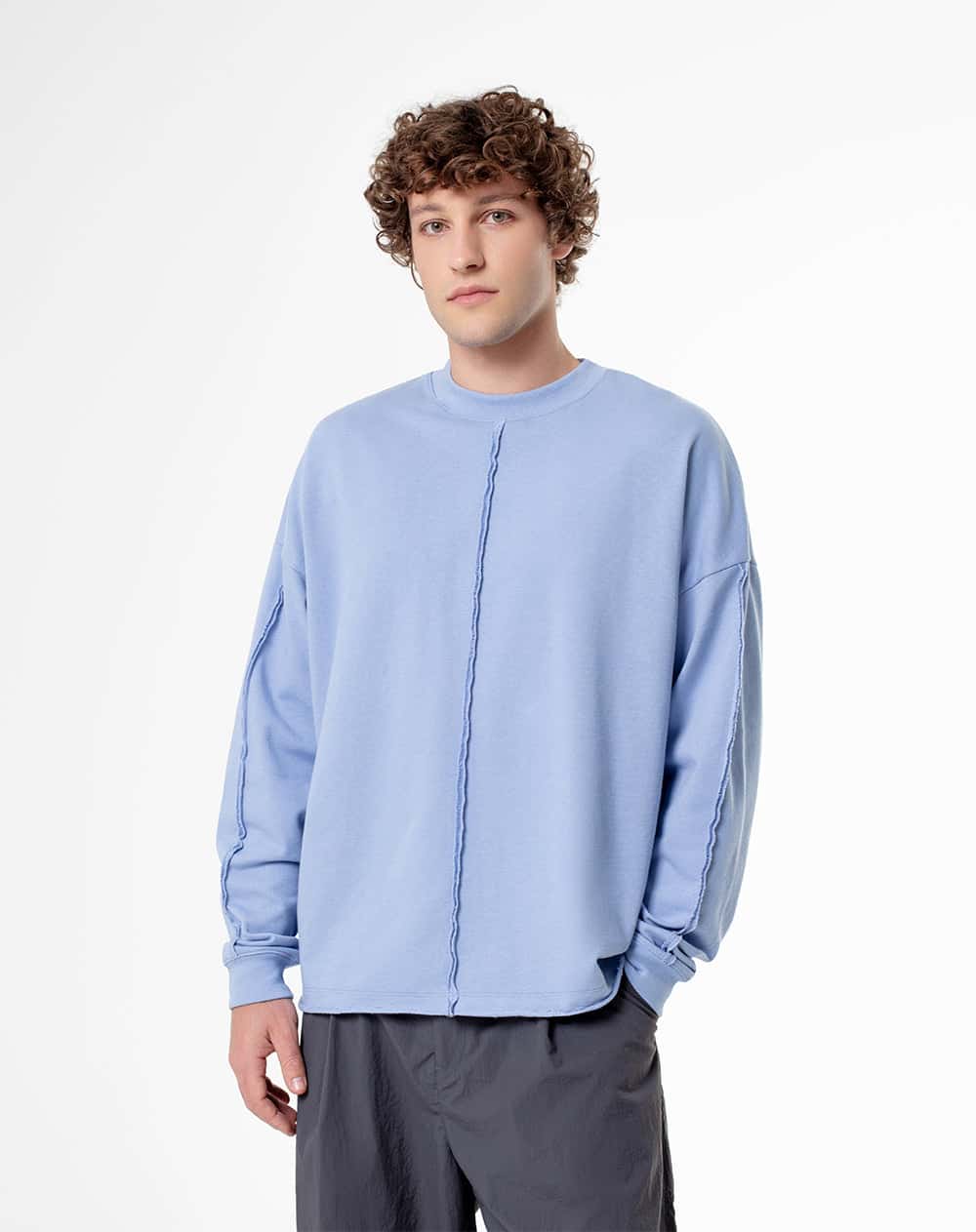 Buzo regular azul hombre