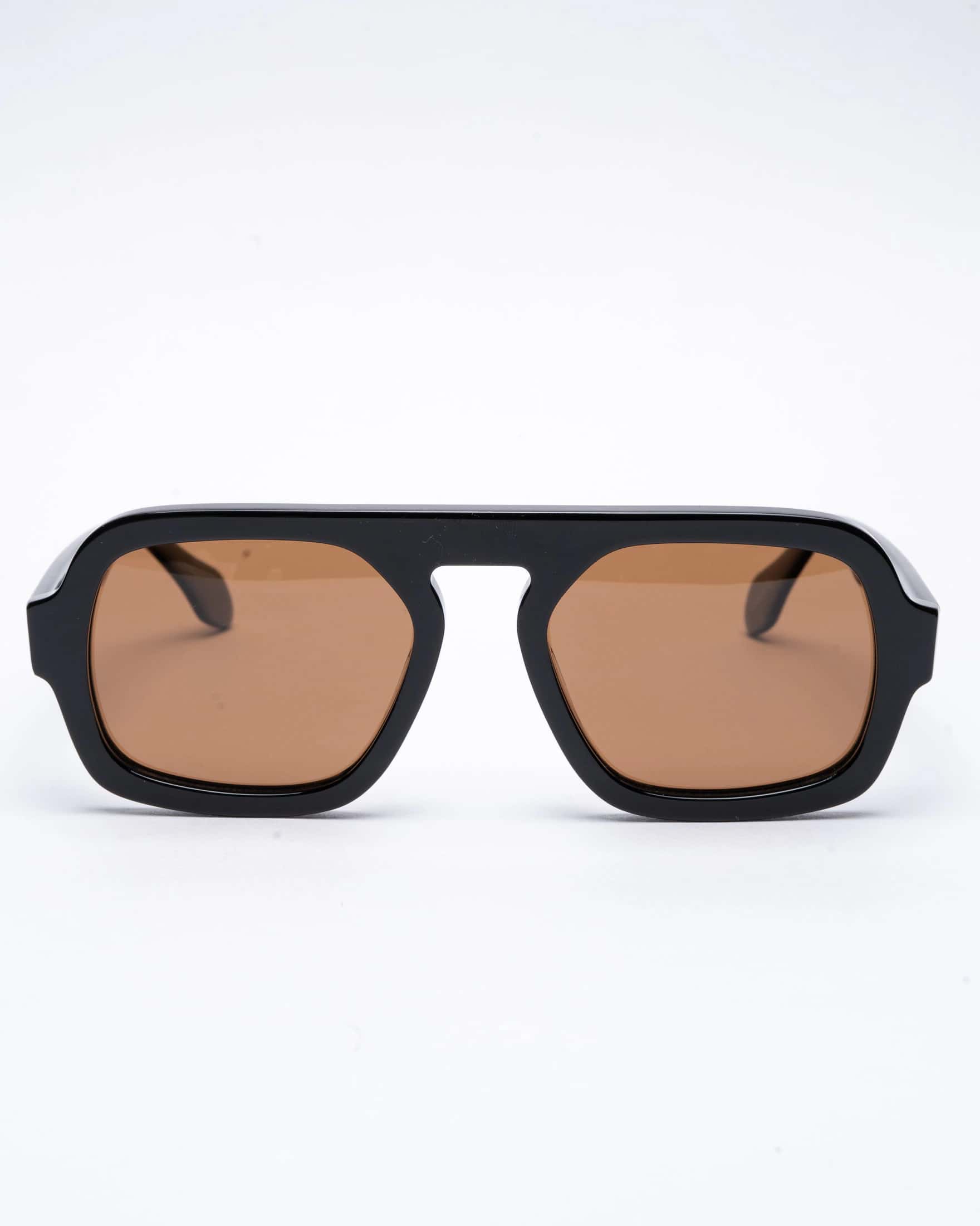 CONNOR - BLACK / CINNAMON