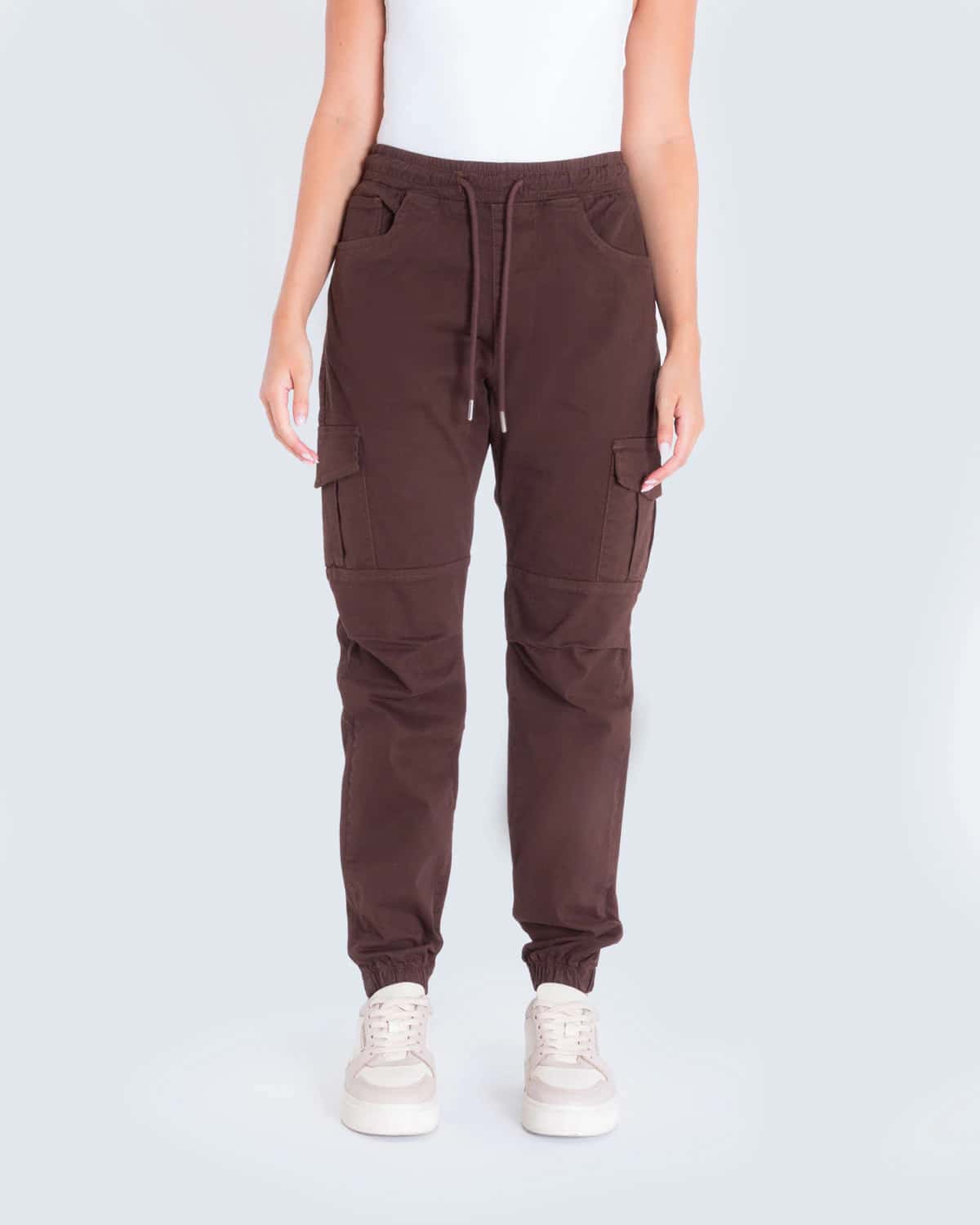 Jogger skinny cafe para mujer
