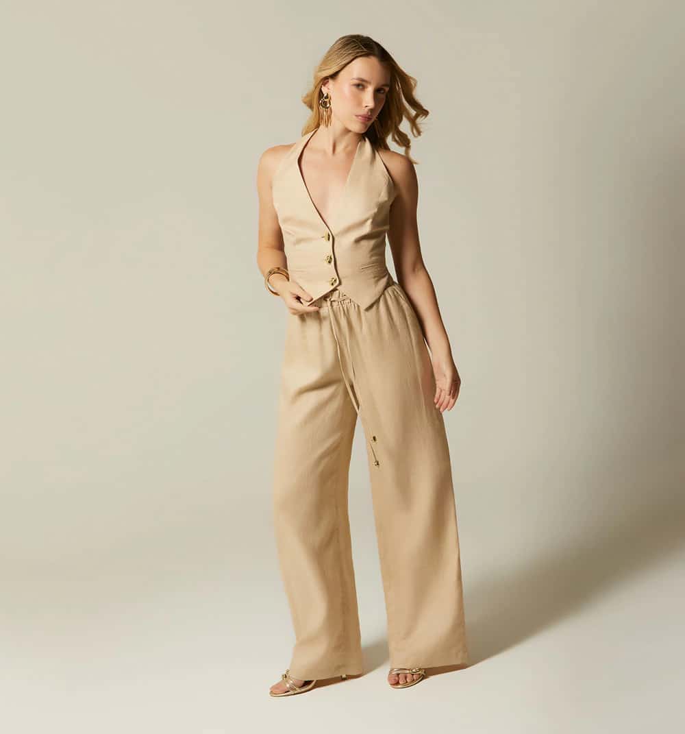 Pantalon tiro alto bota ancha