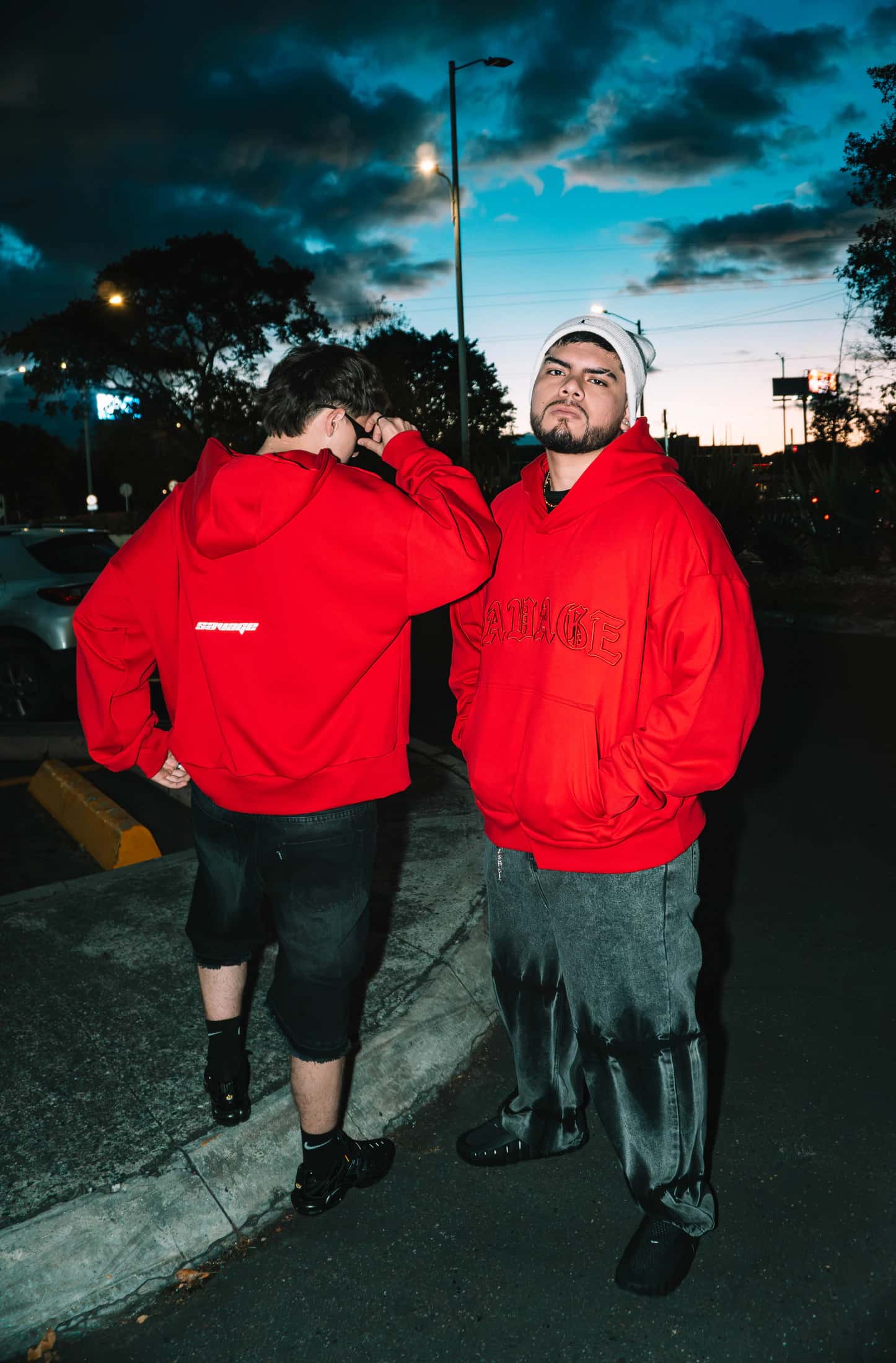 Hoodie Boxy fit Red district - miniatura 5