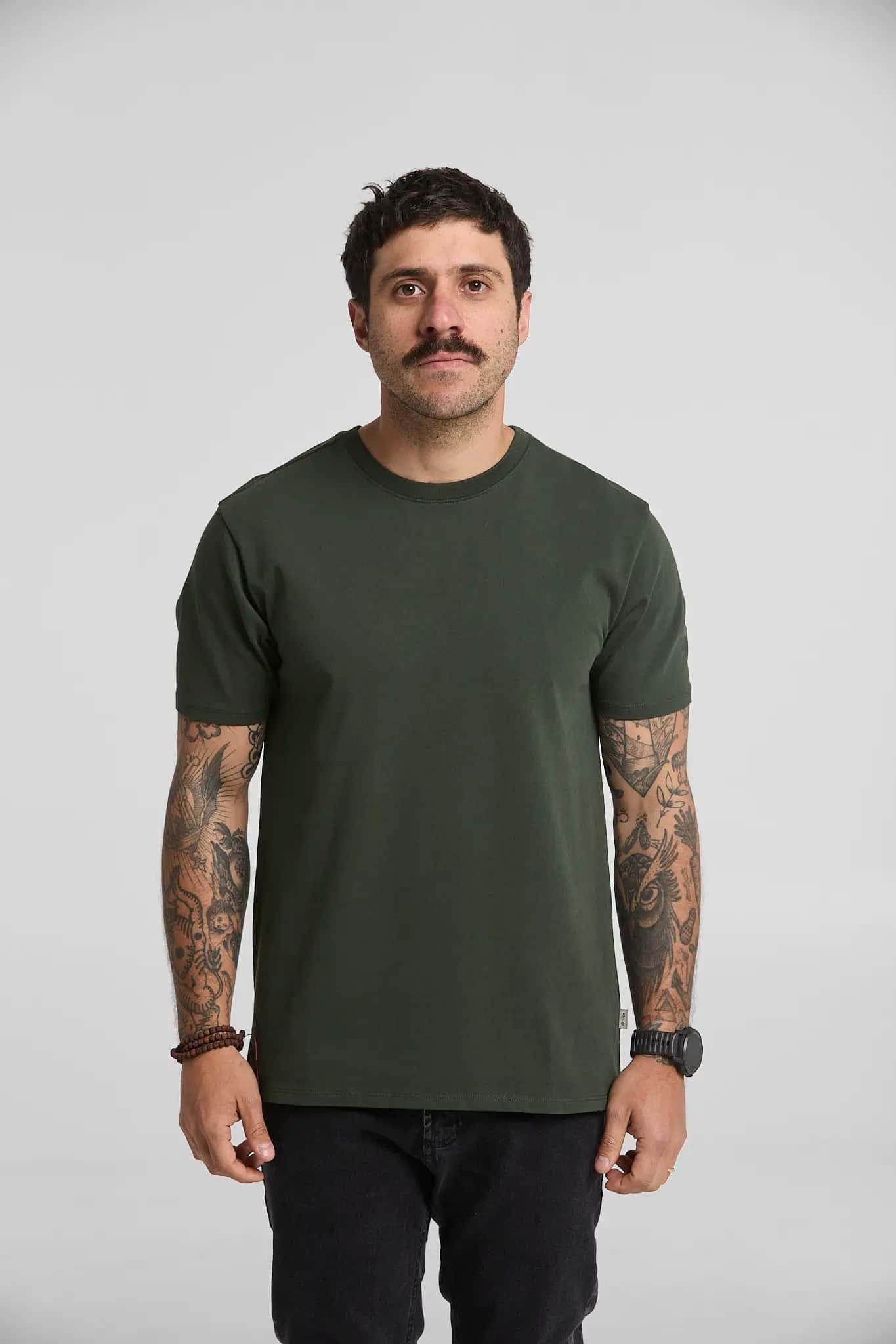 Camiseta básica verde militar - miniatura 1