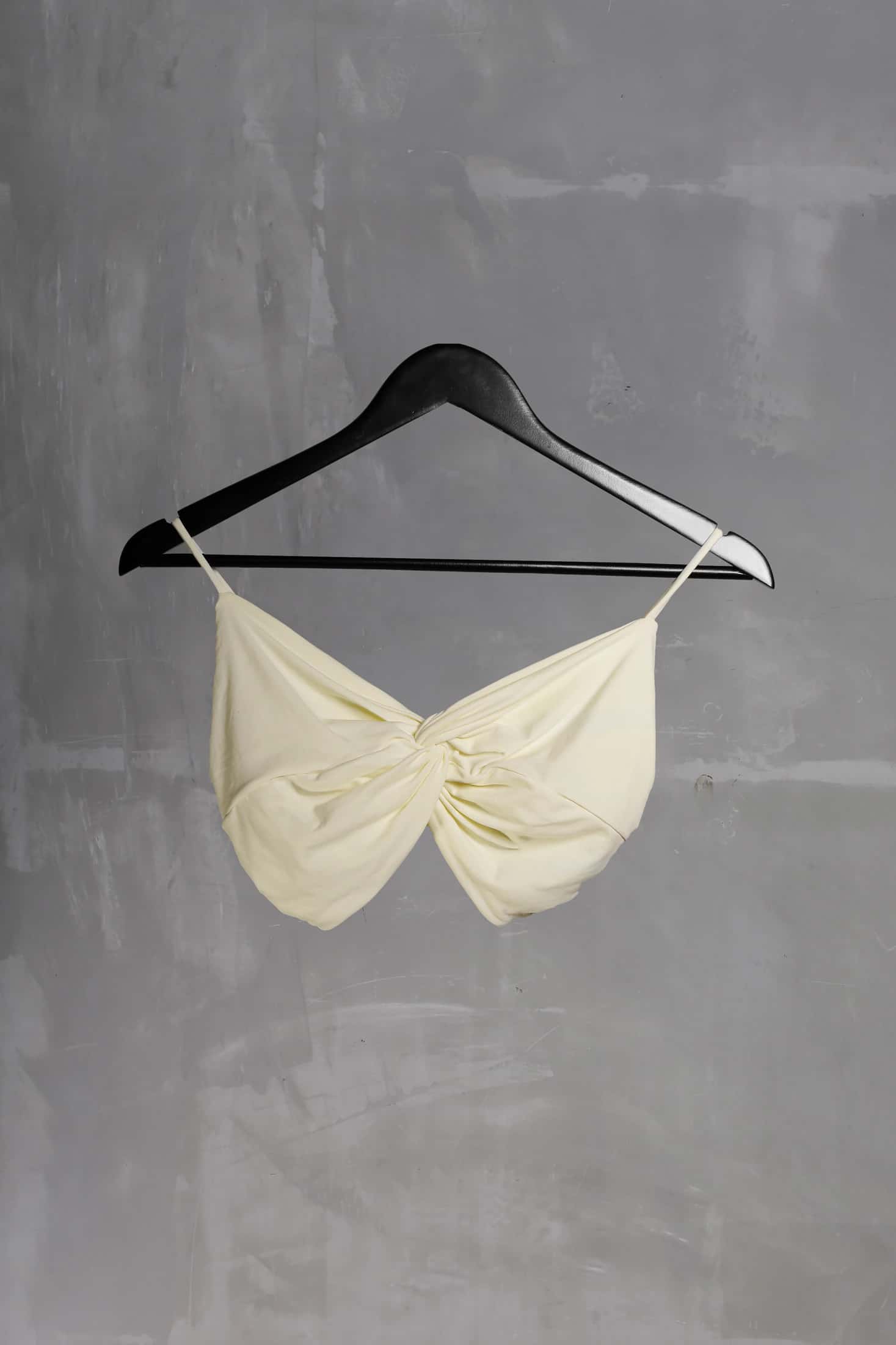 CROSS KNOT TOP BEIGE
