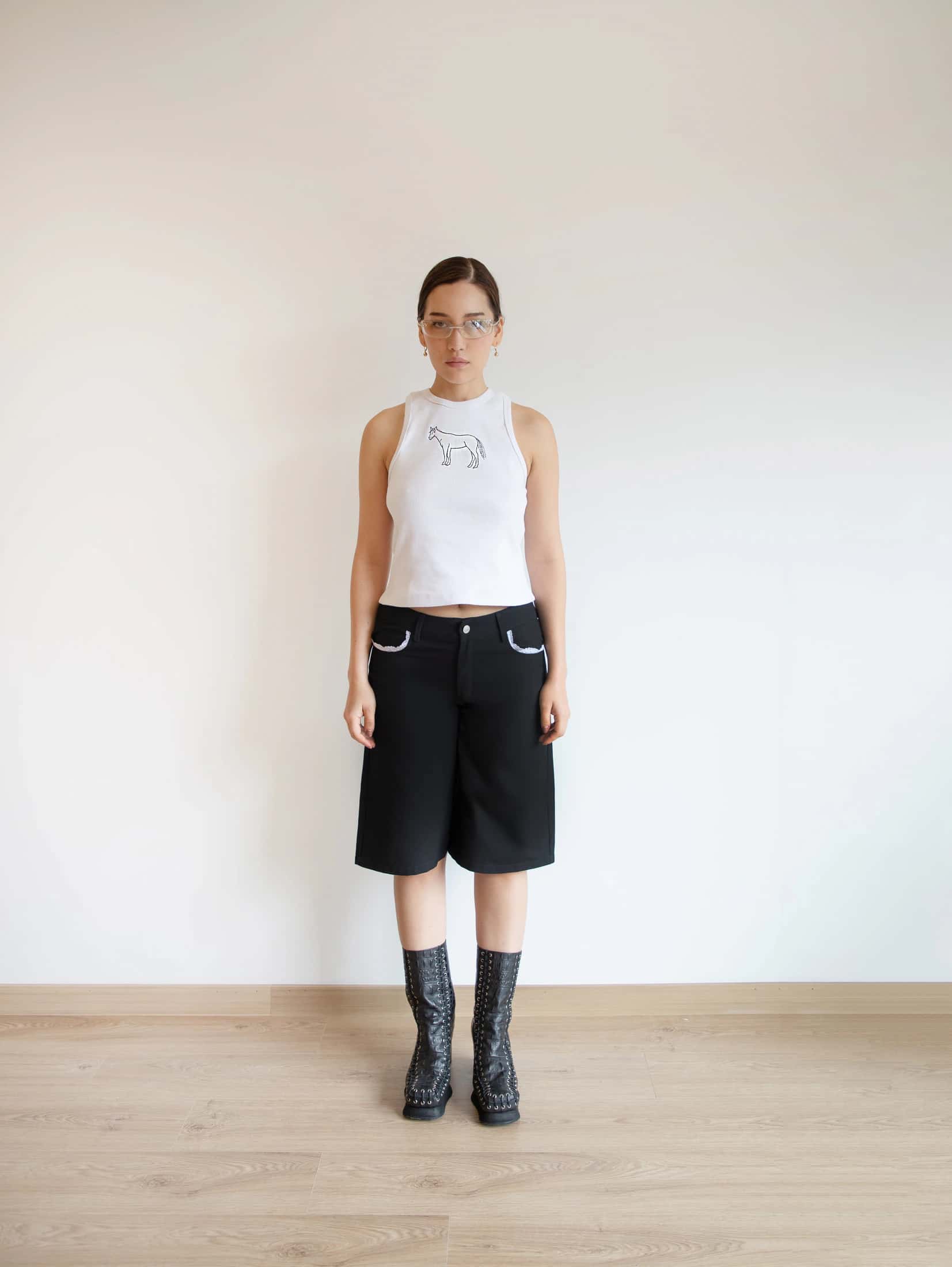 Honey Bermudas Black