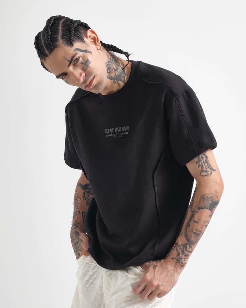 Camiseta Negra Relaxed  Dynamo - miniatura 1