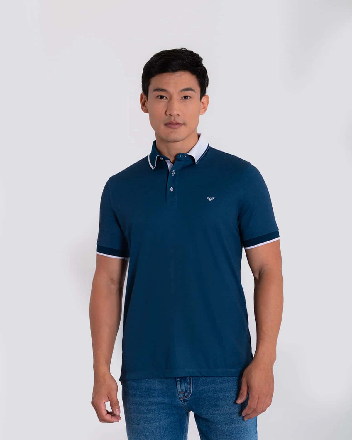 Polo azul para hombre