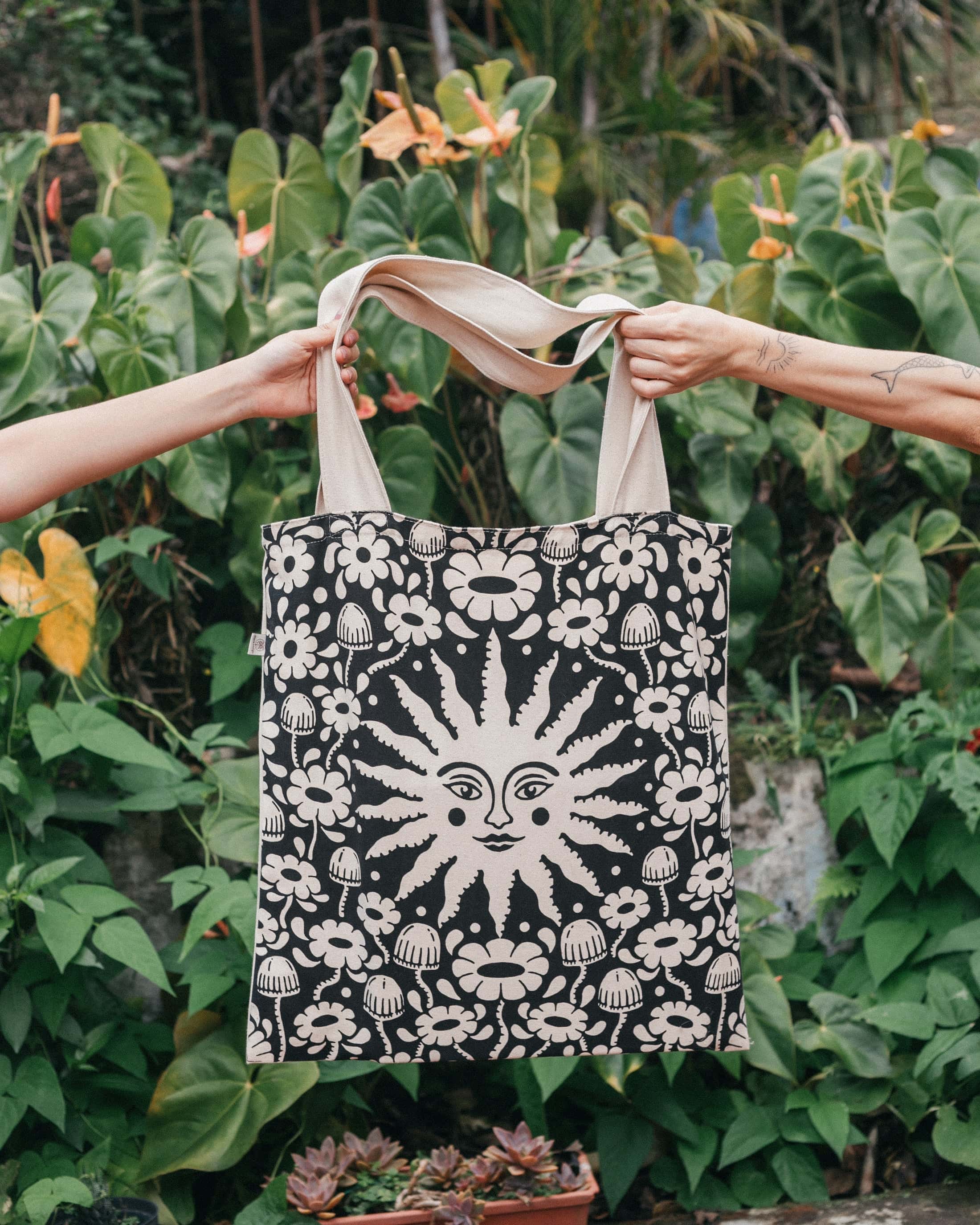 FUNGI SUN TOTE