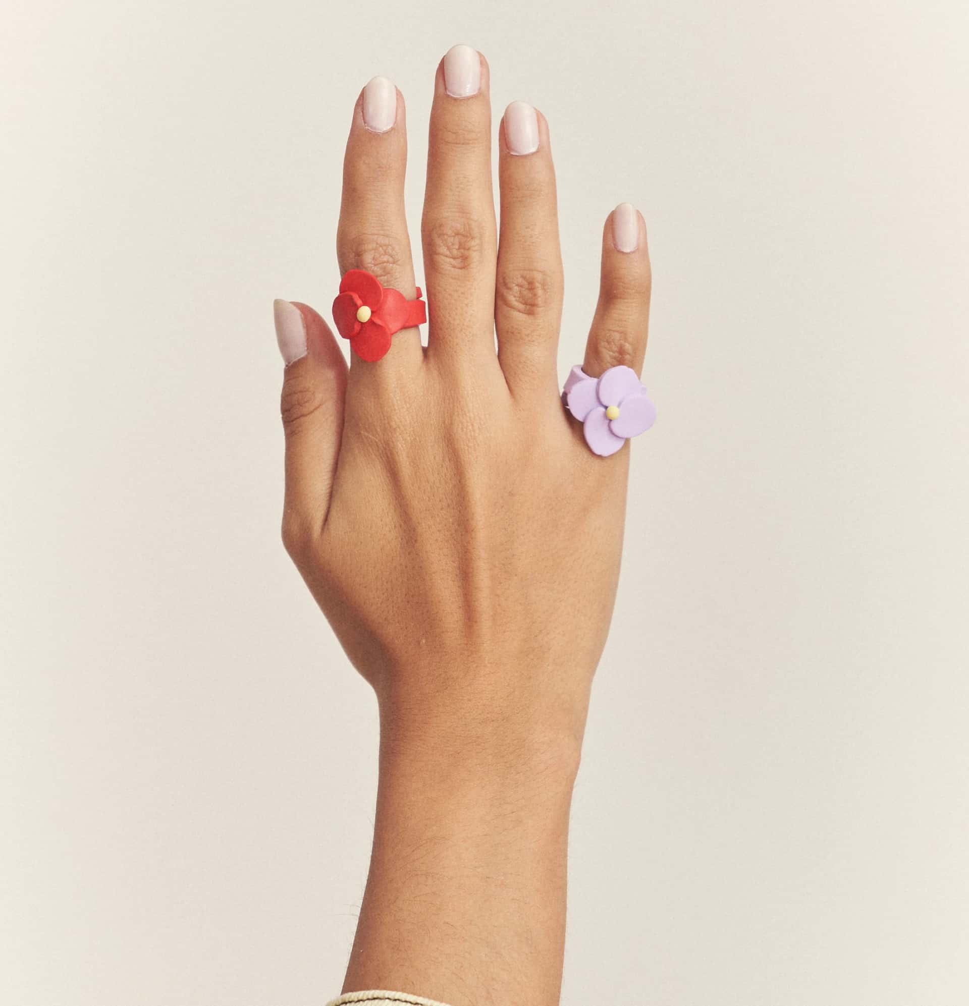 Anillo Lucié Tiny