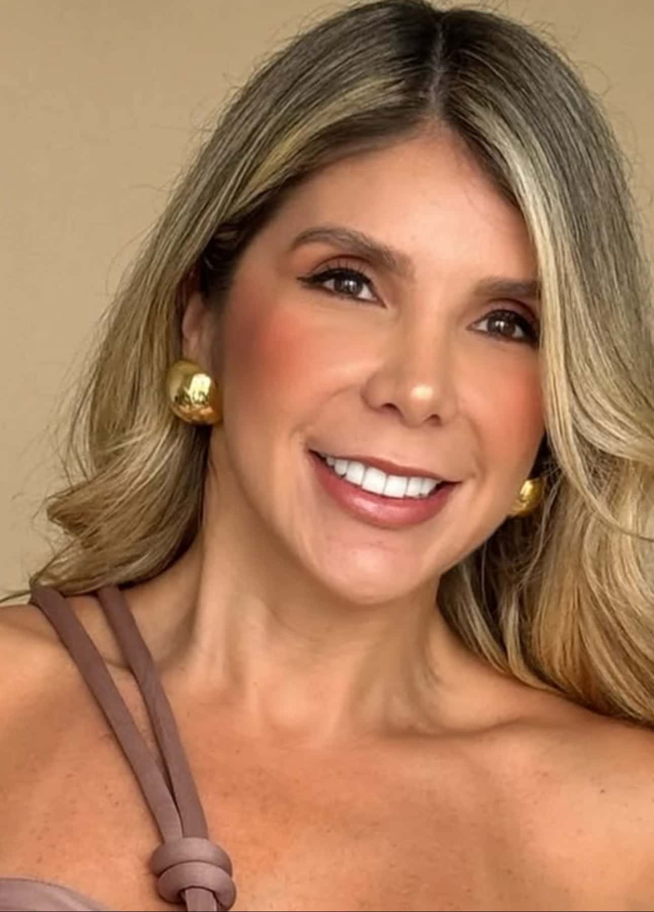 Aretes Media Bola