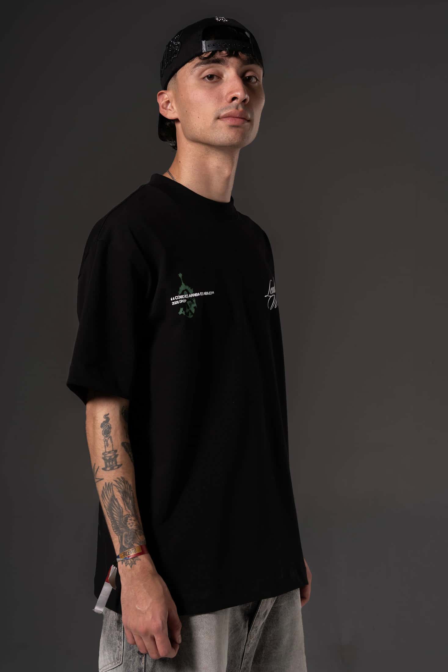 Camiseta Oversize  Como es arriba es abajo savage  250 gramos 14647 - miniatura 4
