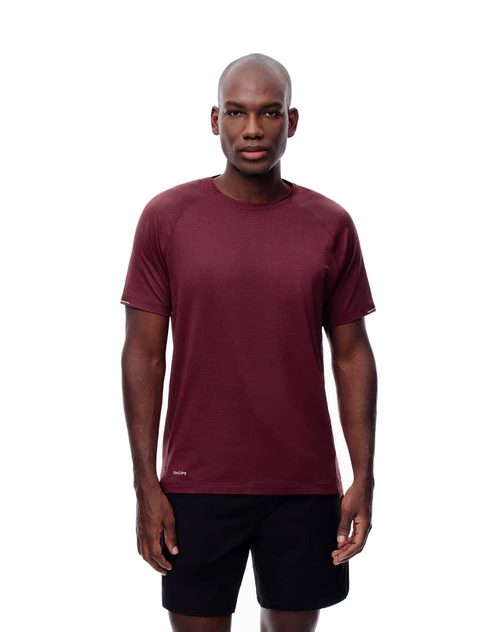 Camiseta deportiva control humedad vinotinto hombre