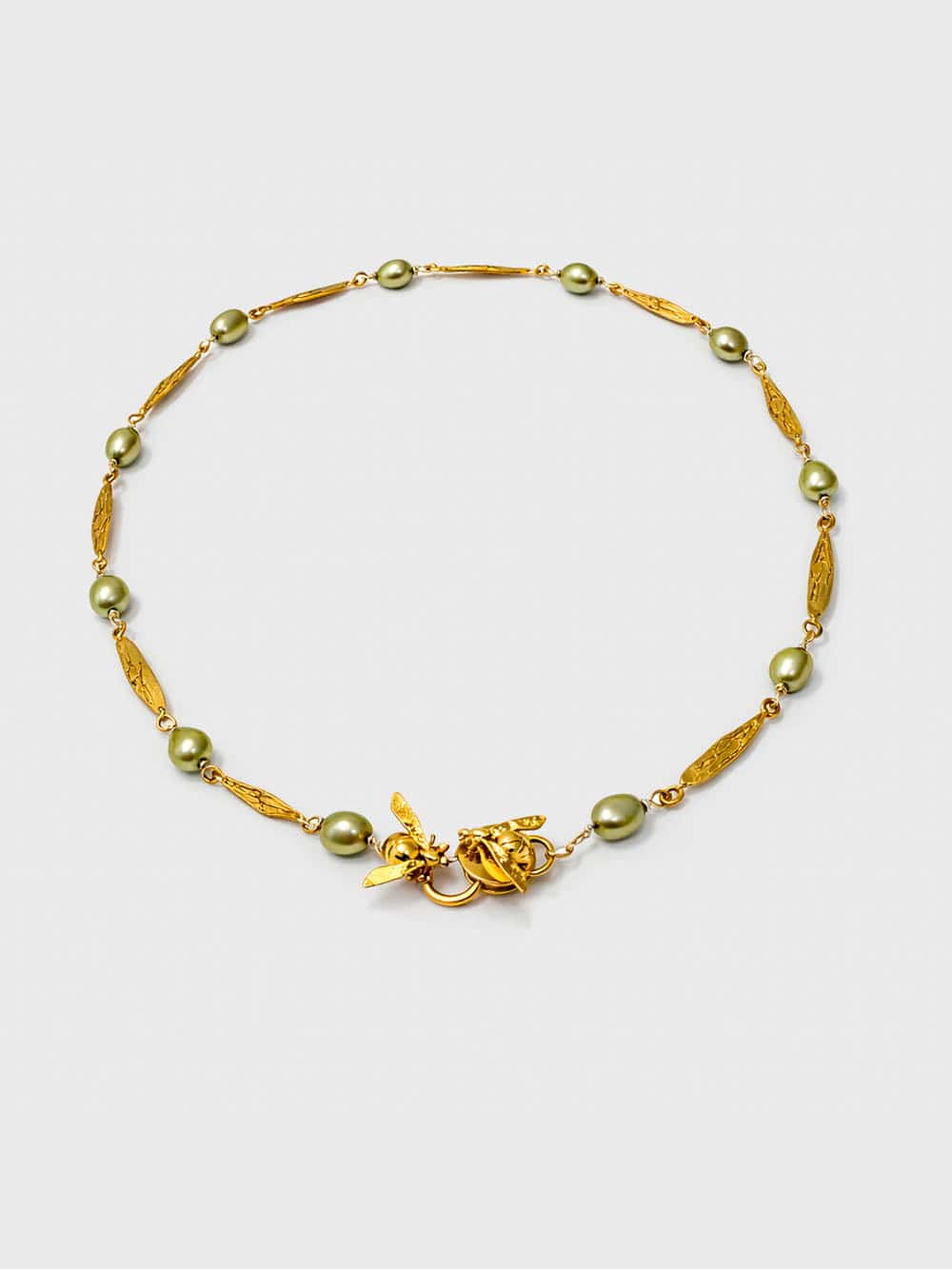 Collar Alas y perlas verde - miniatura 1