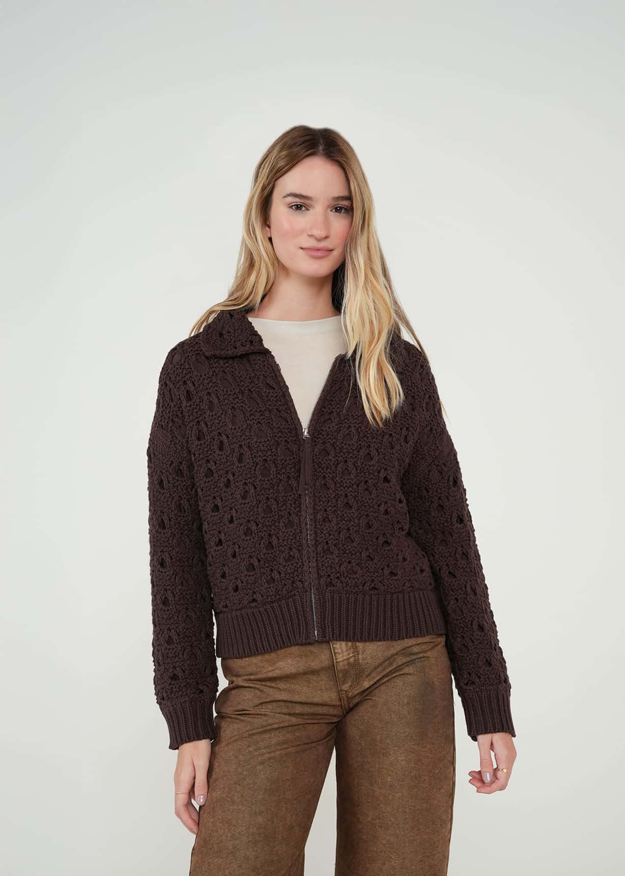 Chaqueta con tejido desagujado