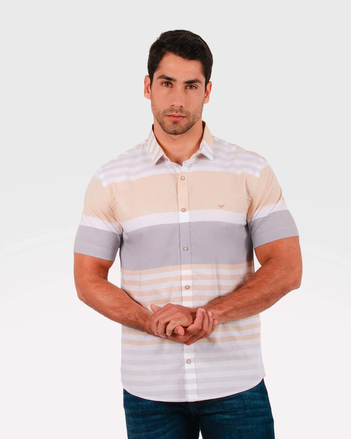 Camisa arena de rayas para hombre