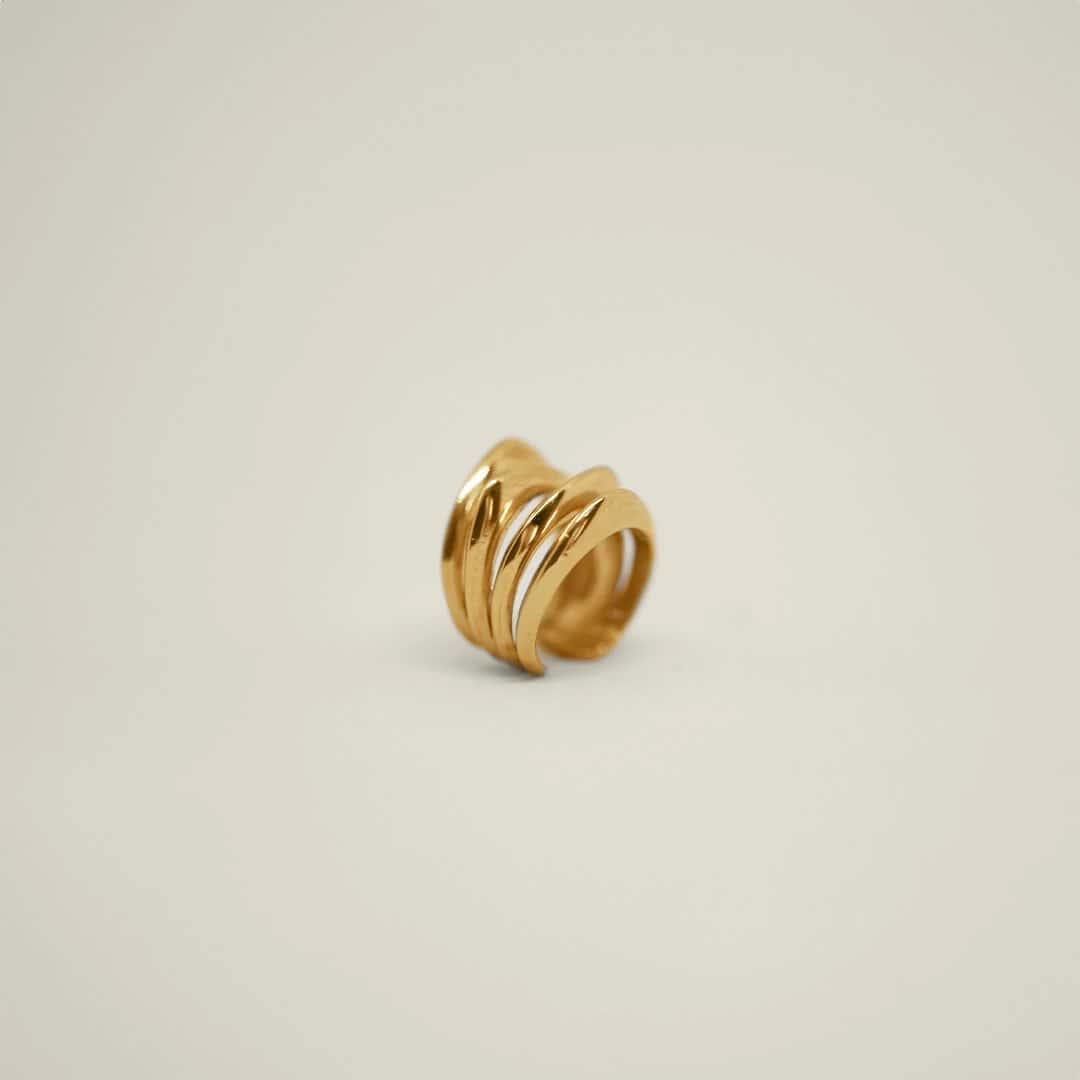 Vayu Ear Cuff – Ring Gold